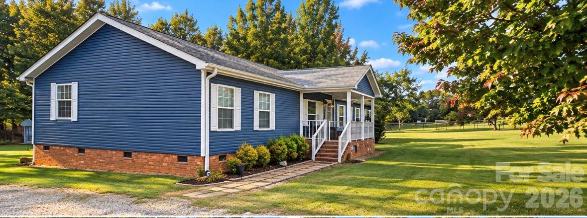Single Family Residence at 2530 Gaffney Road, Mooresboro, photo 3 of 5