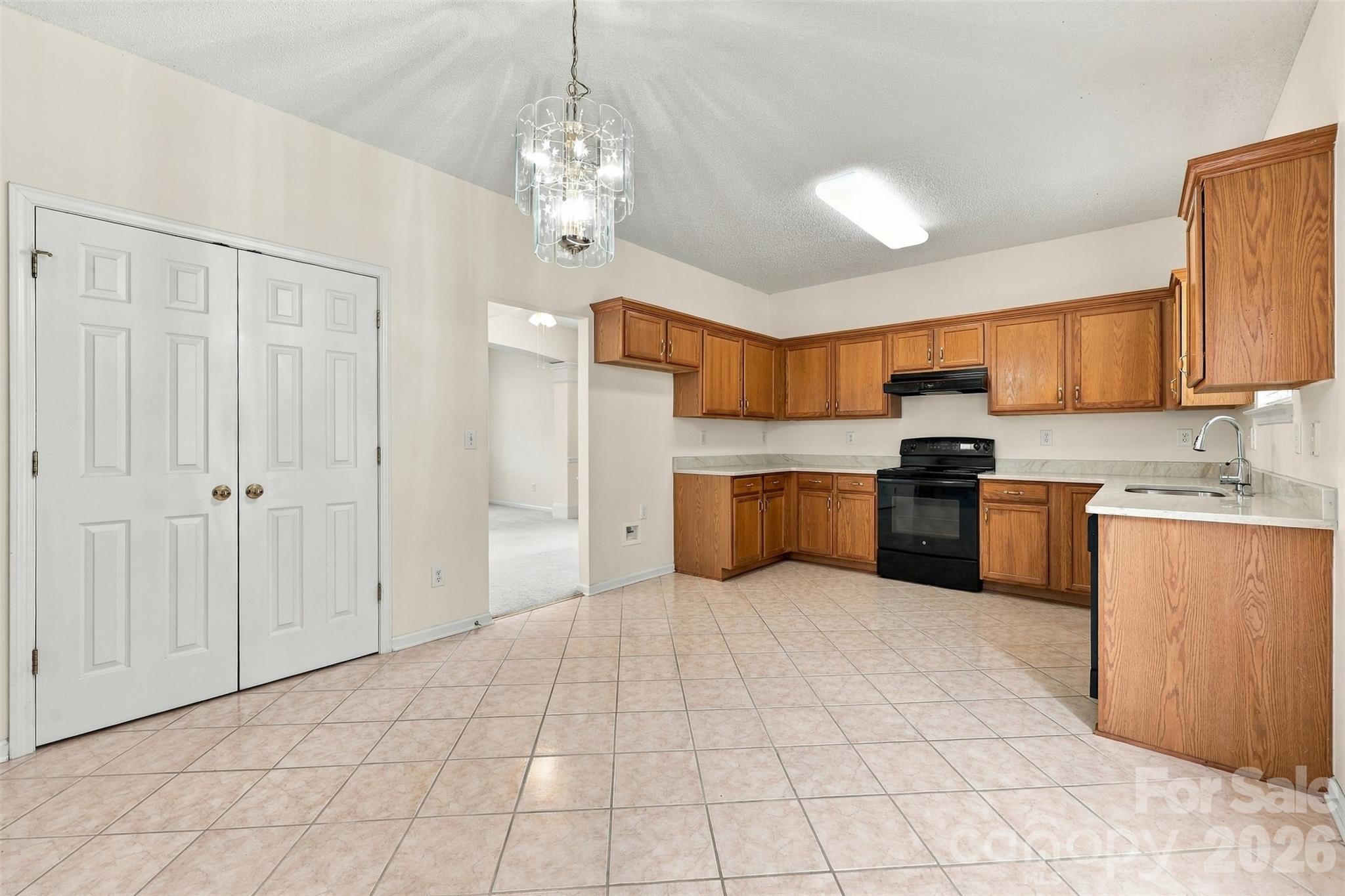 Single Family Residence at 1831 Southwind Drive, Charlotte, photo 13 of 48