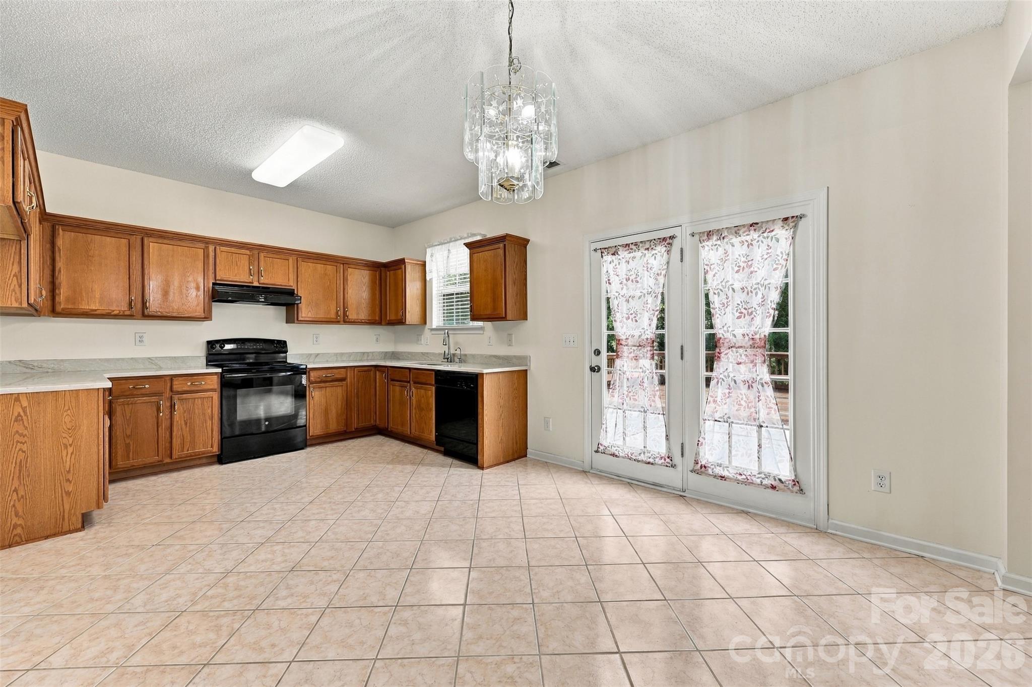 Single Family Residence at 1831 Southwind Drive, Charlotte, photo 14 of 48