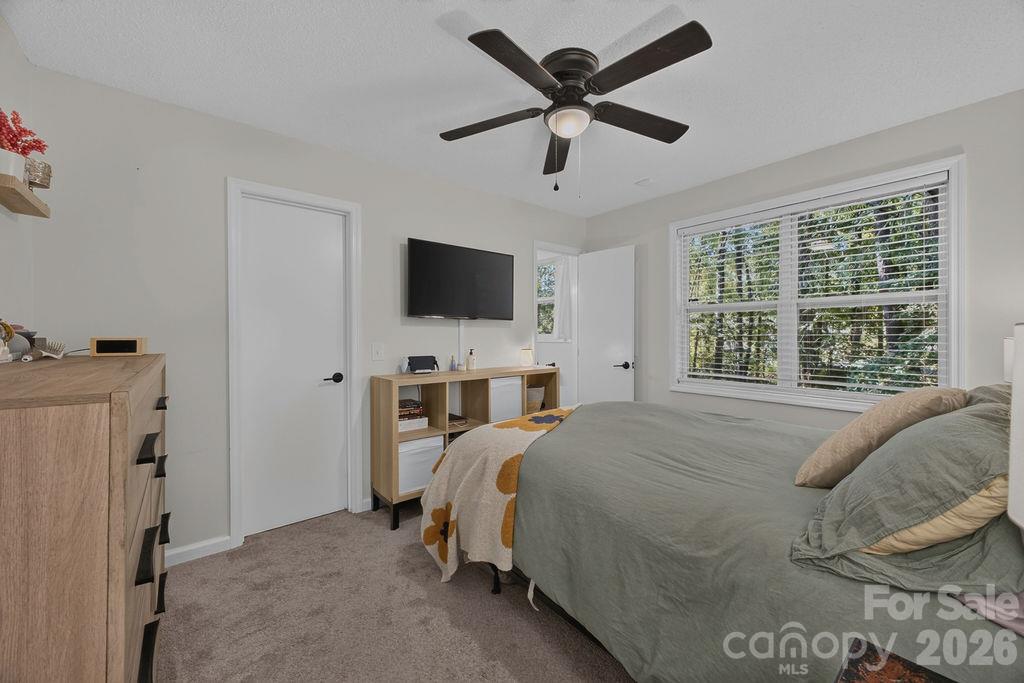 Single Family Residence at 20 McTindal Circle, Asheville, photo 18 of 28