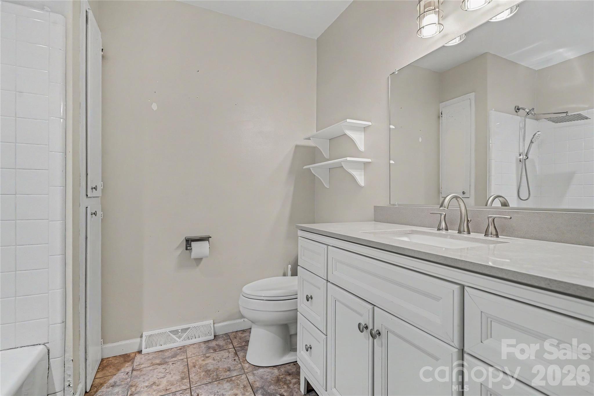 Single Family Residence at 1239 Old Pageland Monroe Road, Monroe, photo 15 of 21