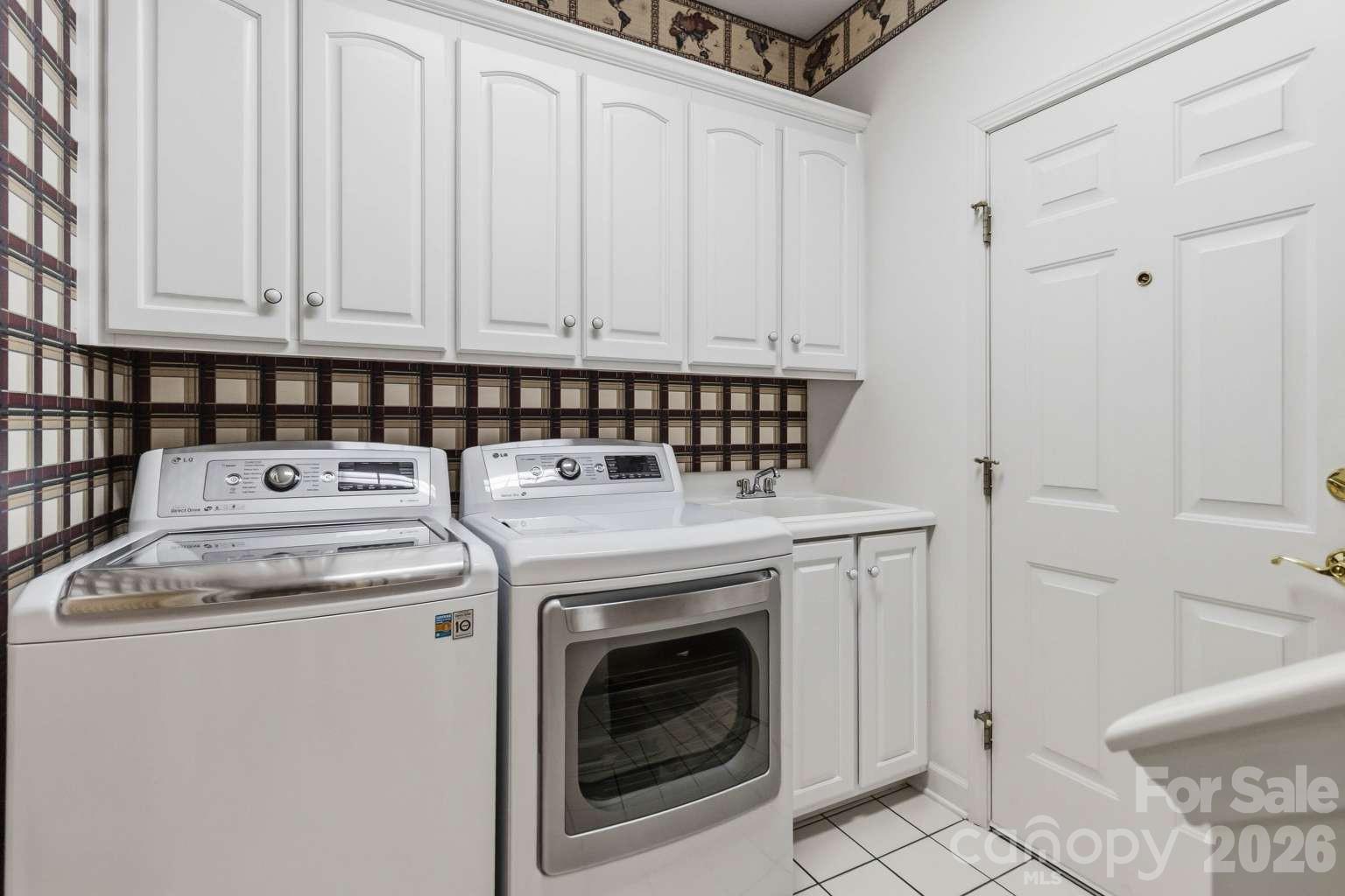Single Family Residence at 1106 Westlake Drive, Kannapolis, photo 32 of 48