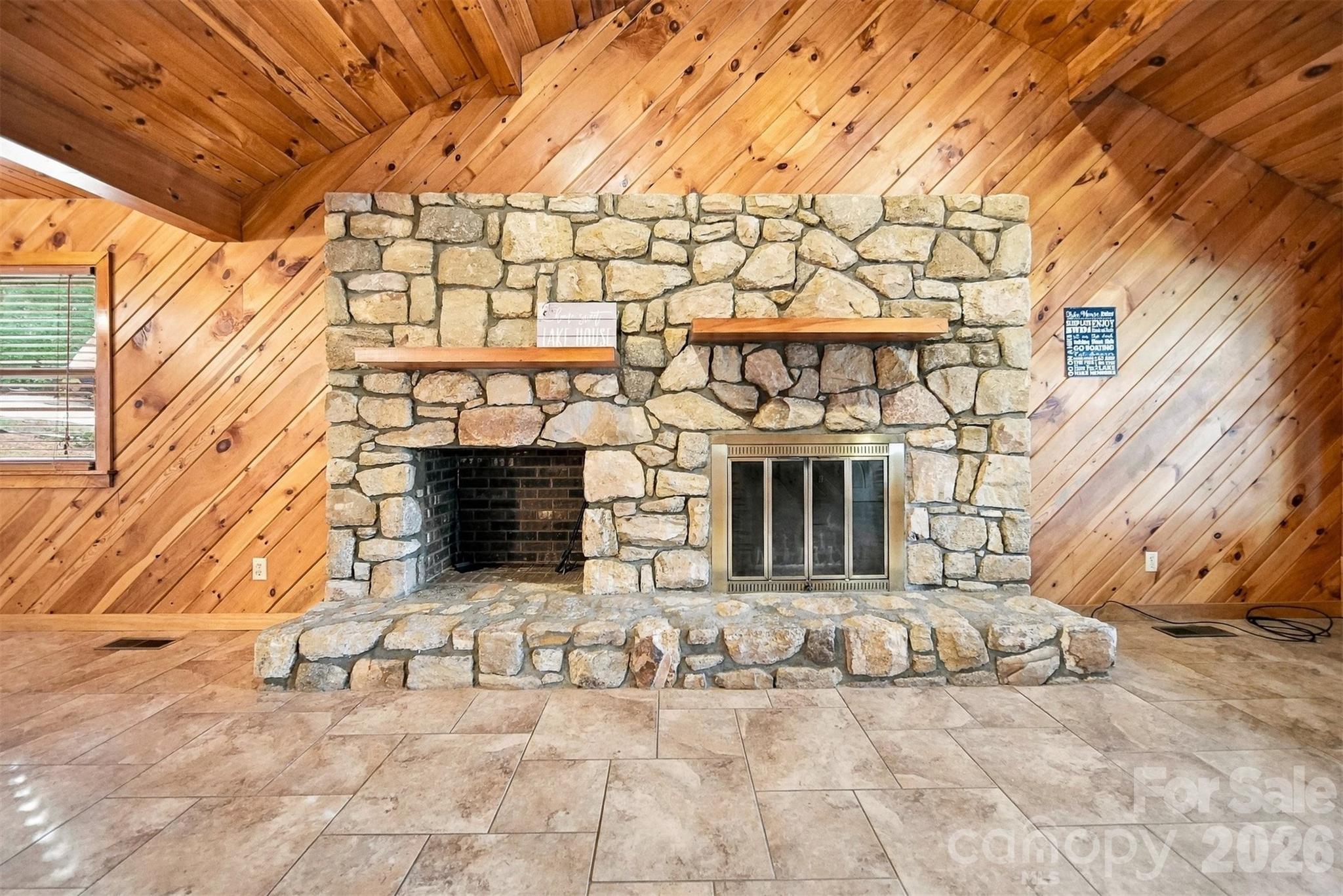 Single Family Residence at 128 Mull Drive, Taylorsville, photo 6 of 46