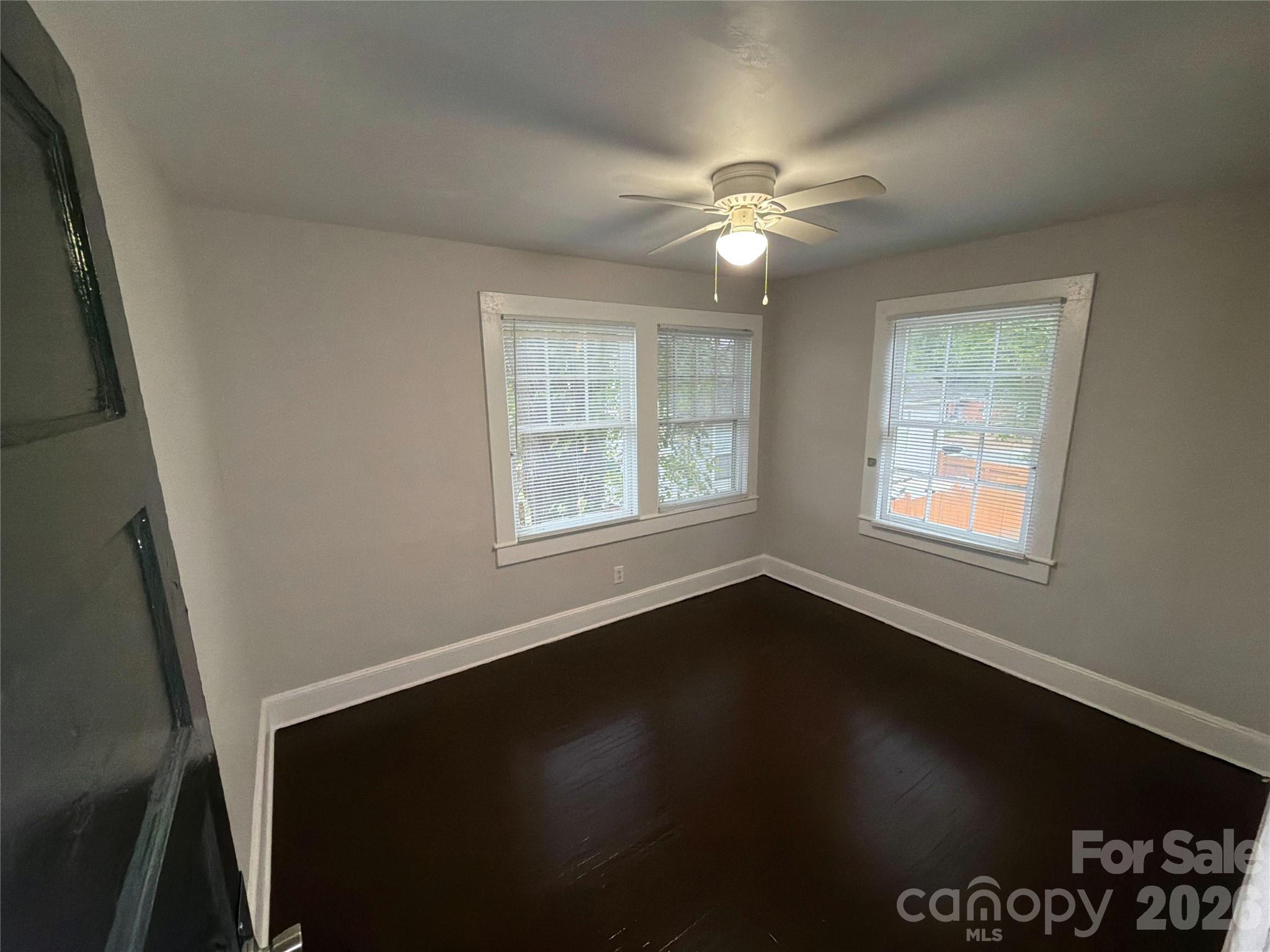 Duplex at 320 Harrison Street, Charlotte, photo 11 of 18