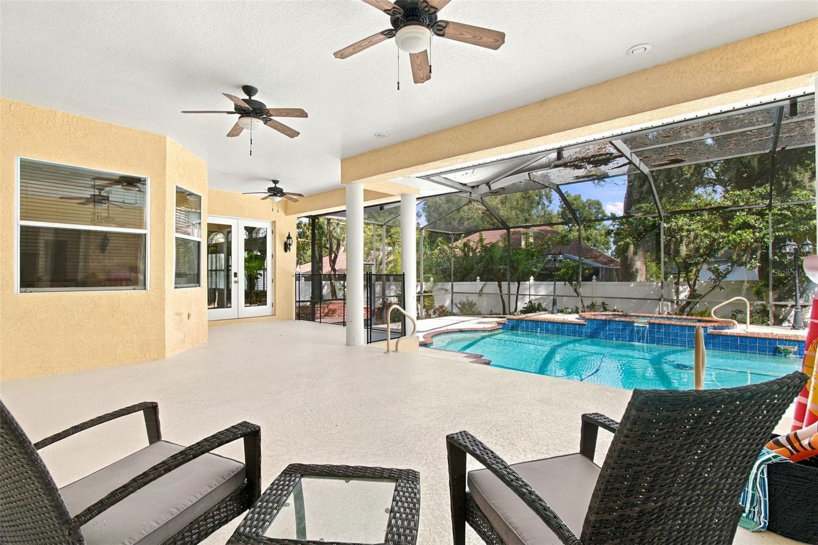 Single Family Residence at 816 CITRUS WOOD LN, VALRICO, photo 87 of 100