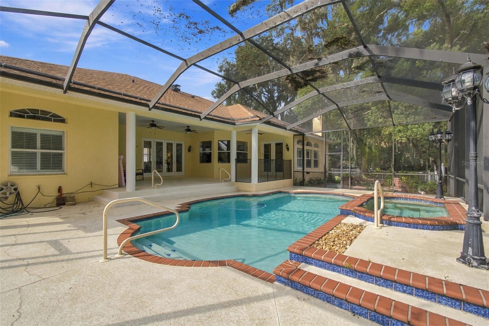 Single Family Residence at 816 CITRUS WOOD LN, VALRICO, photo 89 of 100