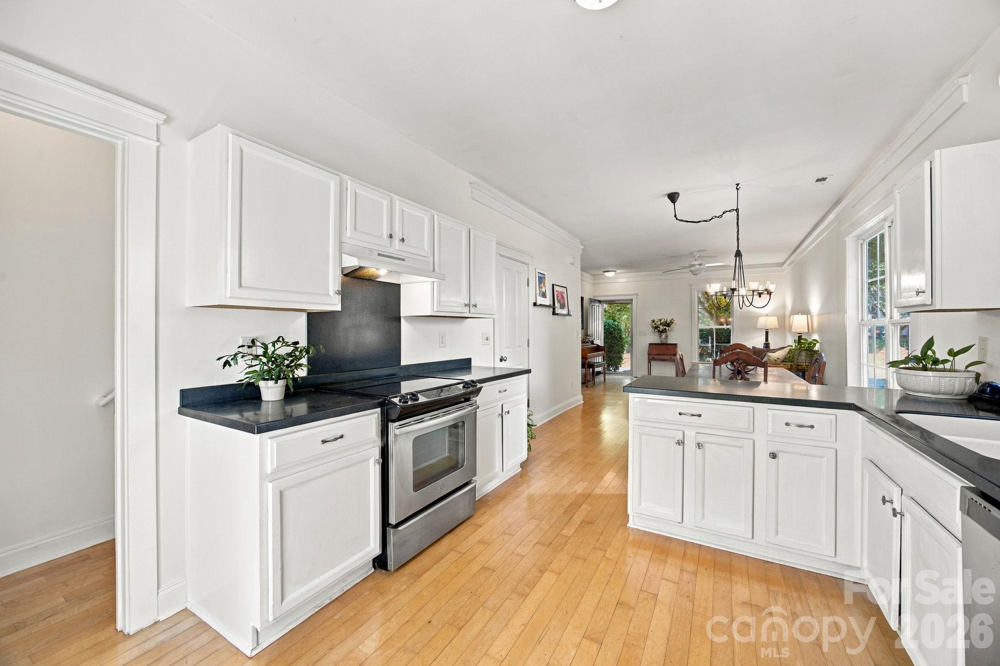 Single Family Residence at 8214 Ballymore Court, Huntersville, photo 10 of 28