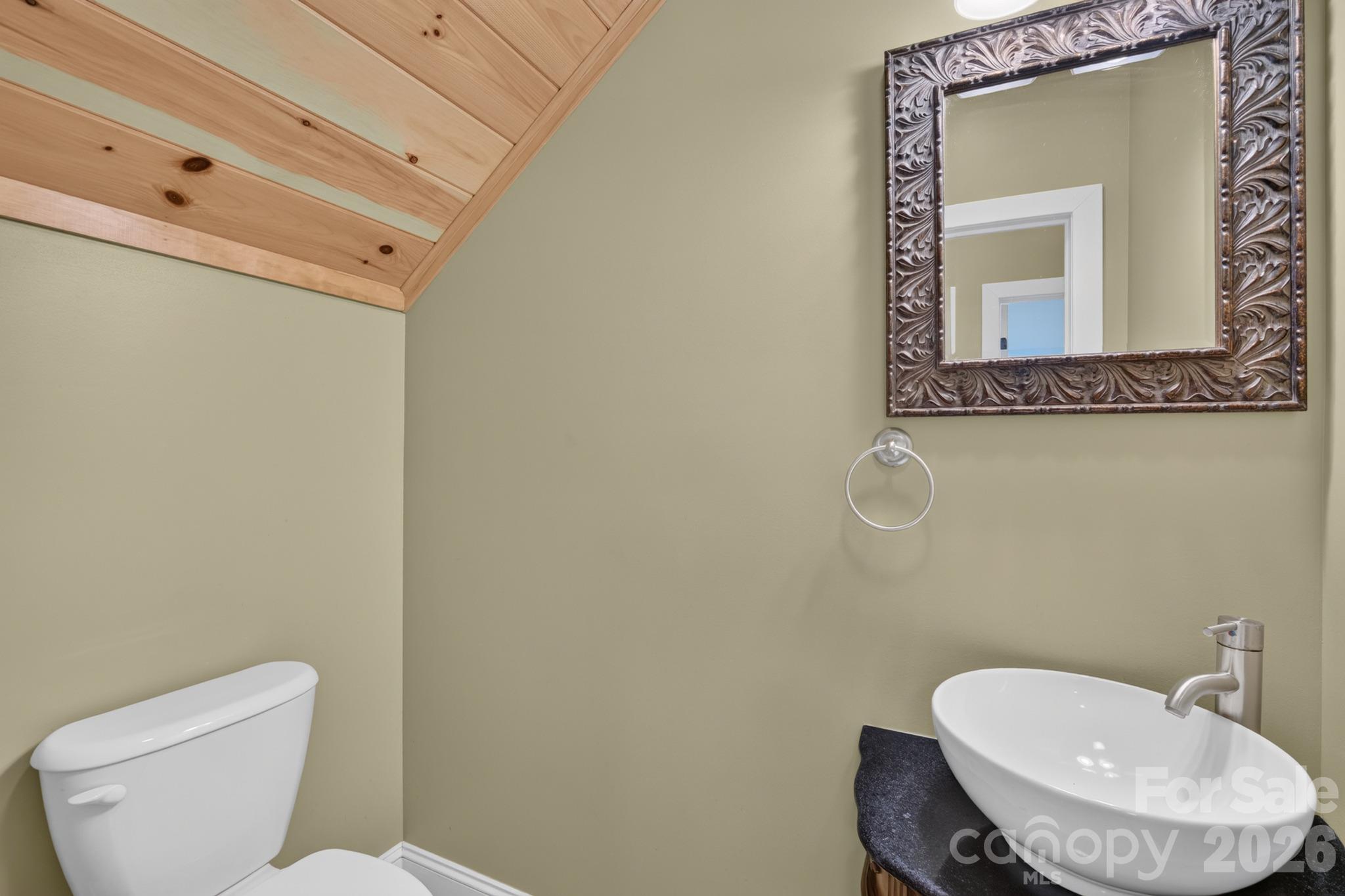 Single Family Residence at 5596 Bridgewater Drive, Granite Falls, photo 9 of 48