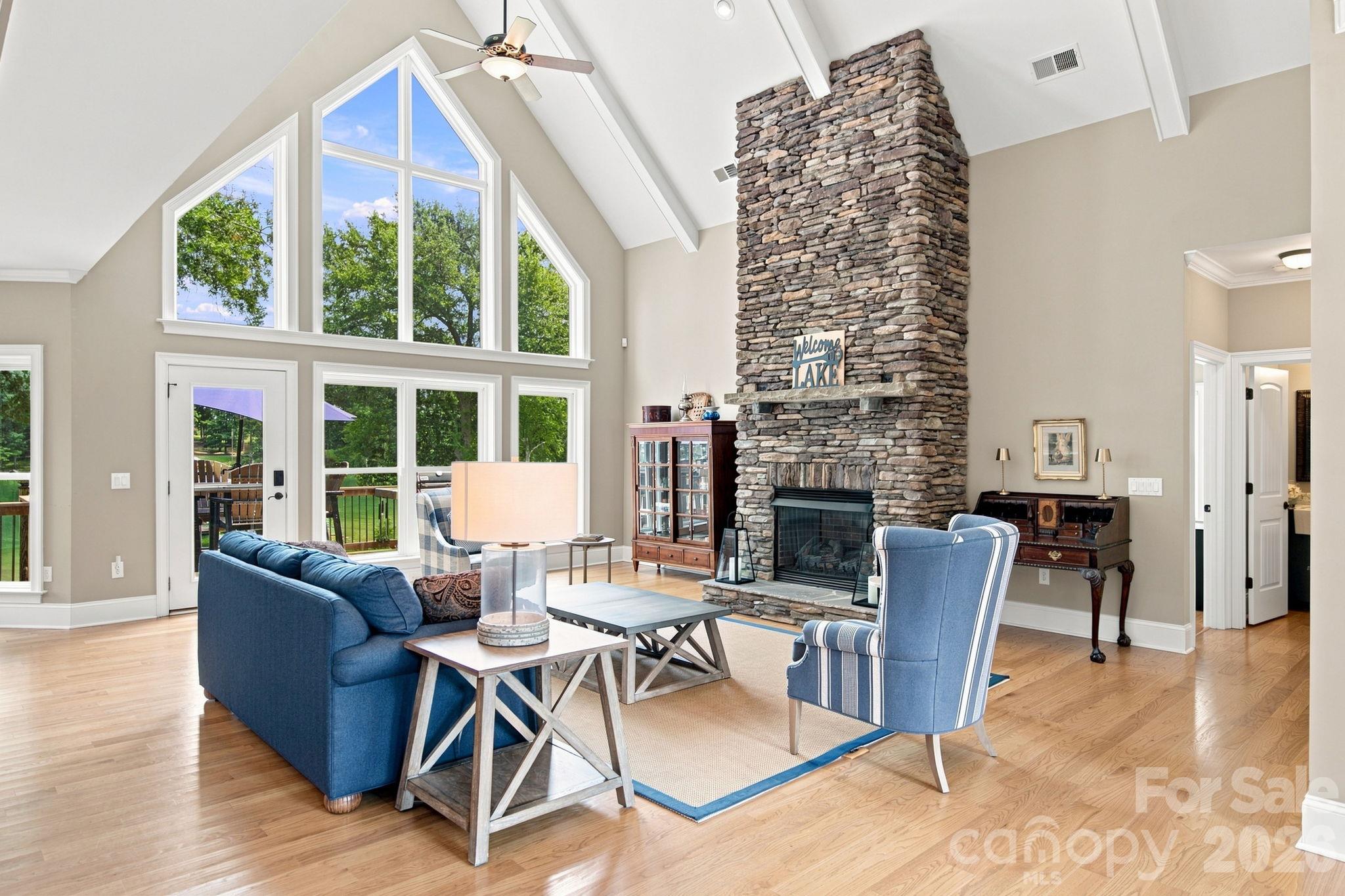 Single Family Residence at 162 Sagemore Road, Mooresville, photo 17 of 48