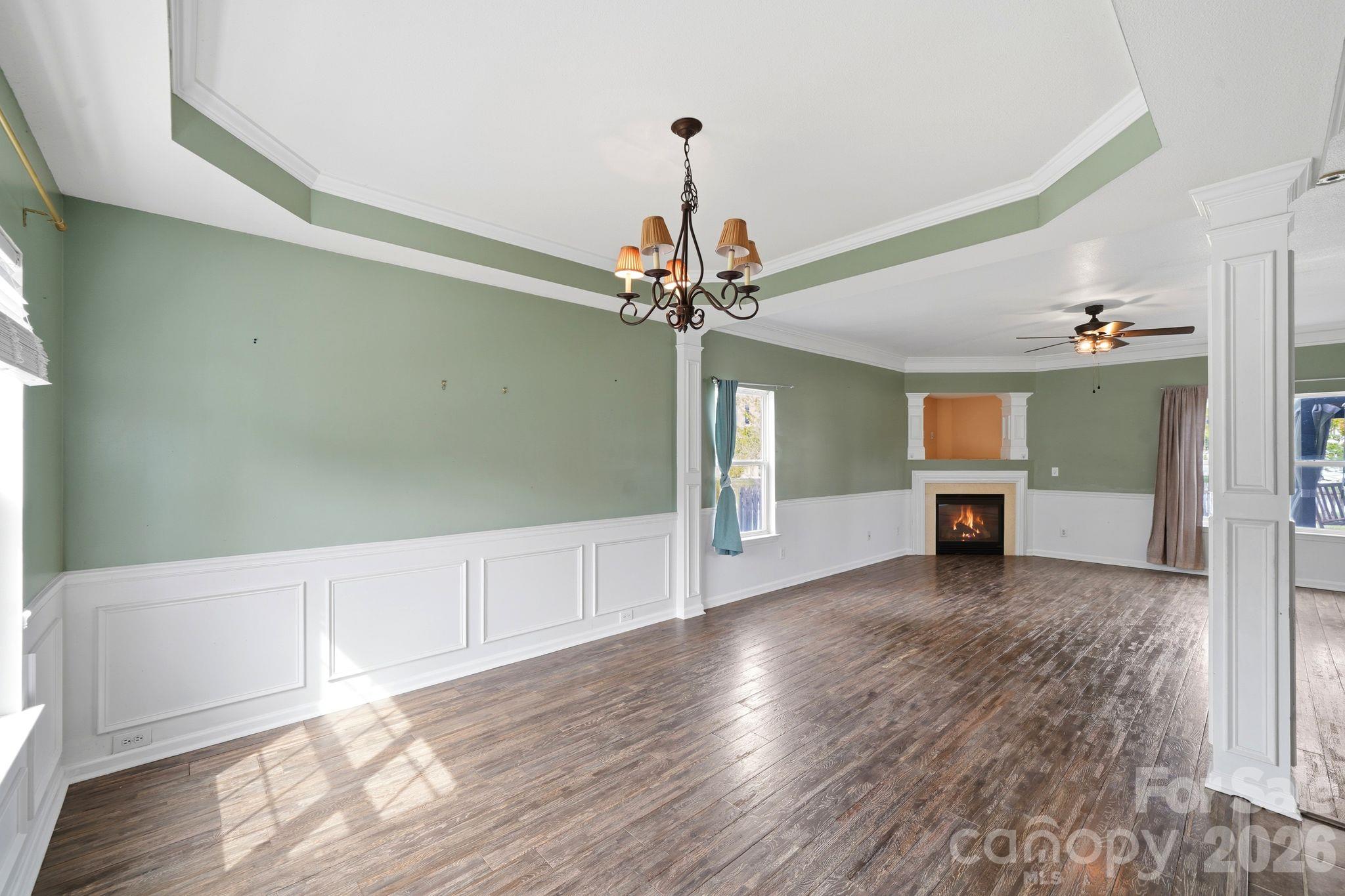 Single Family Residence at 16342 Hayfield Road, Charlotte, photo 12 of 38