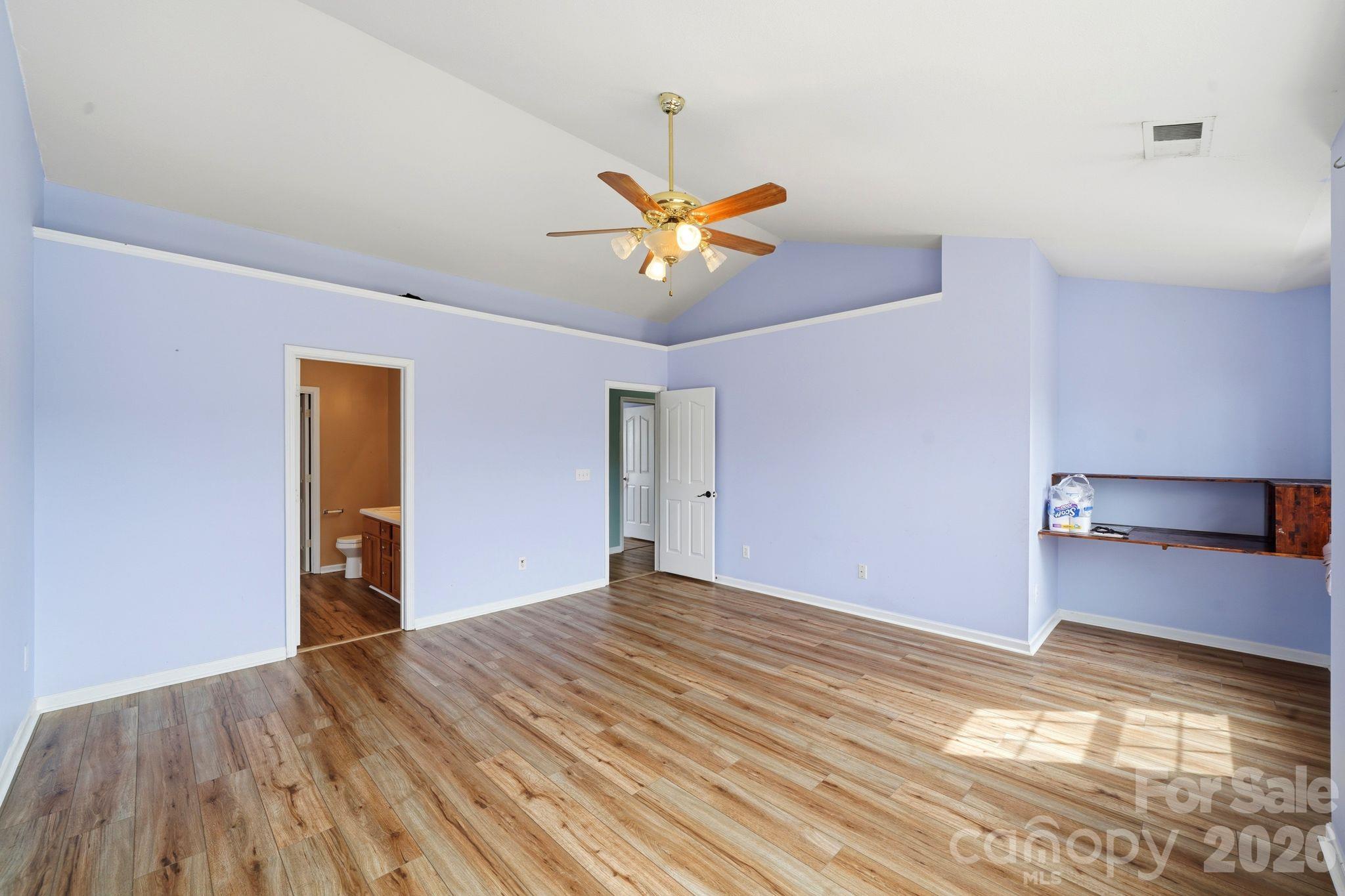 Single Family Residence at 16342 Hayfield Road, Charlotte, photo 15 of 38
