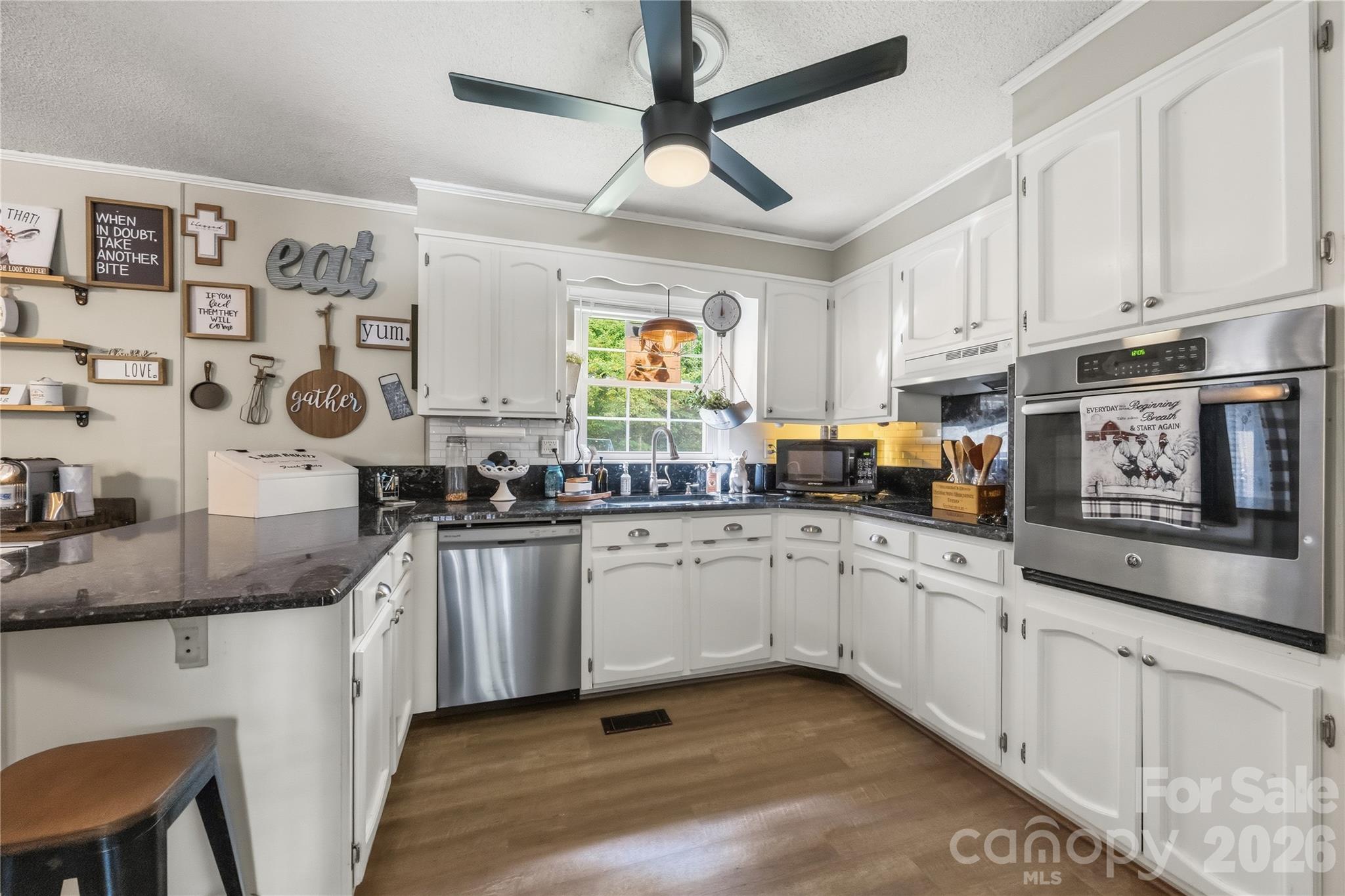 Single Family Residence at 4721 Can Do Court, Gastonia, photo 6 of 24