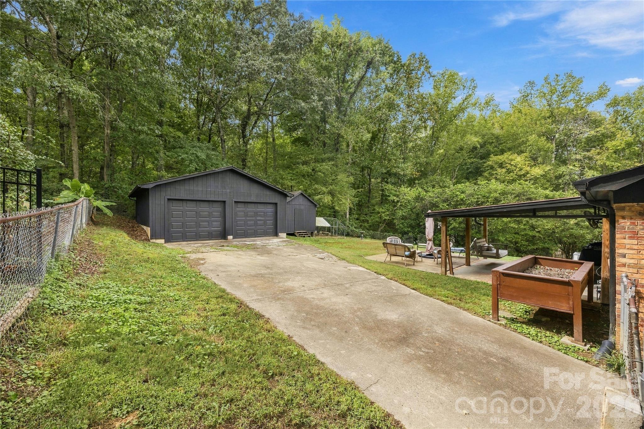 Single Family Residence at 4721 Can Do Court, Gastonia, photo 20 of 24