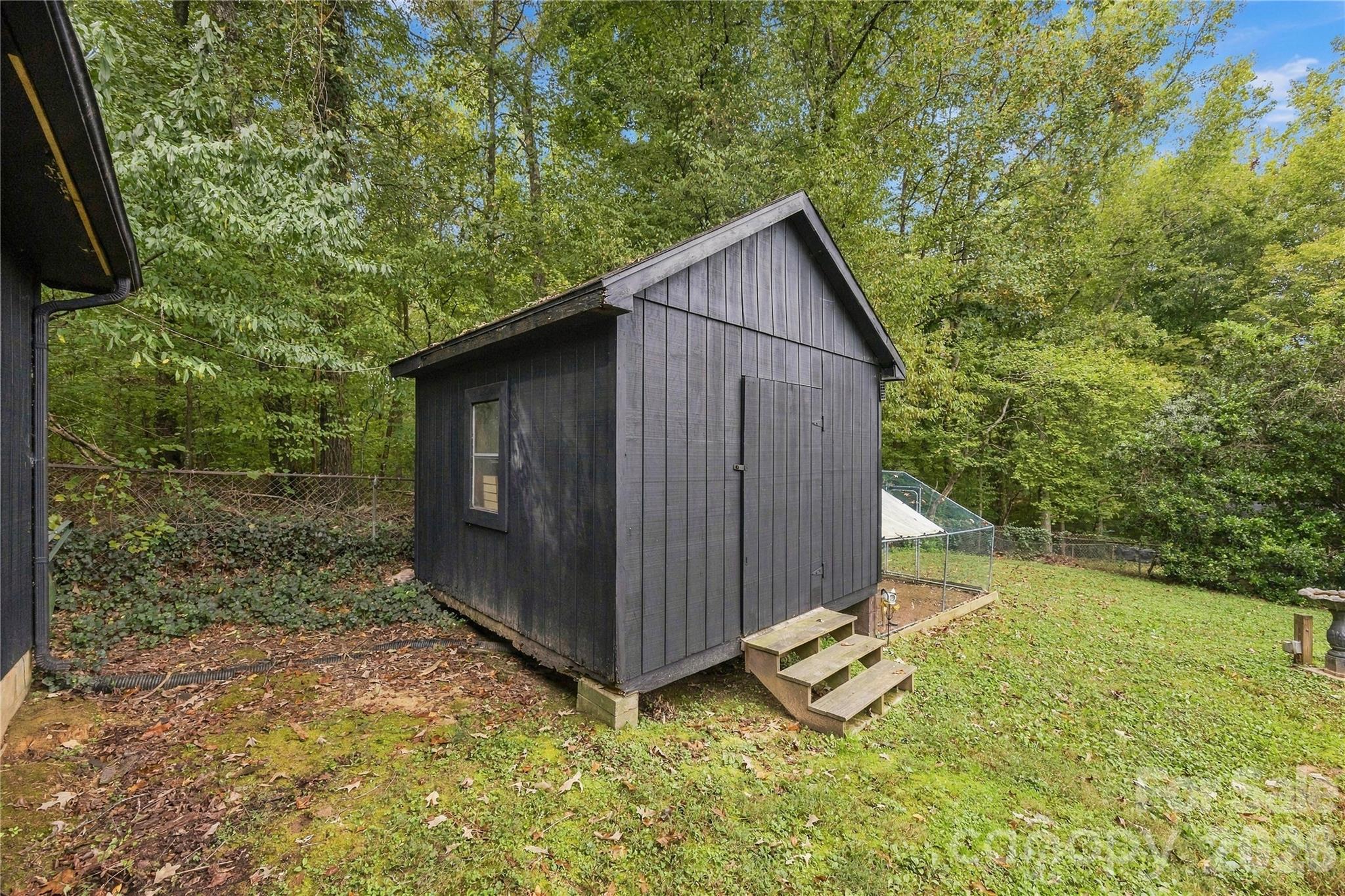 Single Family Residence at 4721 Can Do Court, Gastonia, photo 22 of 24