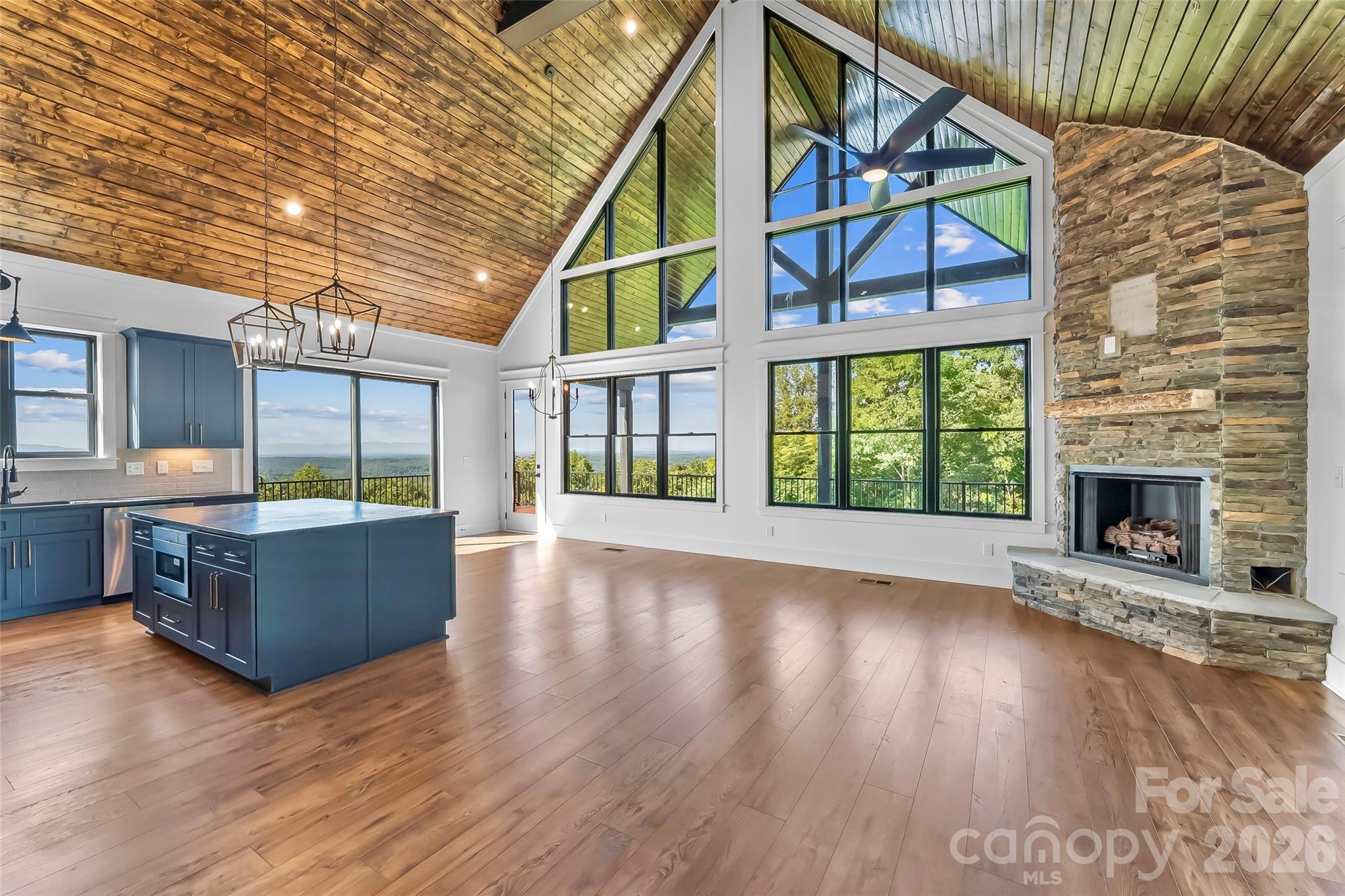 Single Family Residence at 4898 Soaring Top Lane, Lenoir, photo 7 of 47