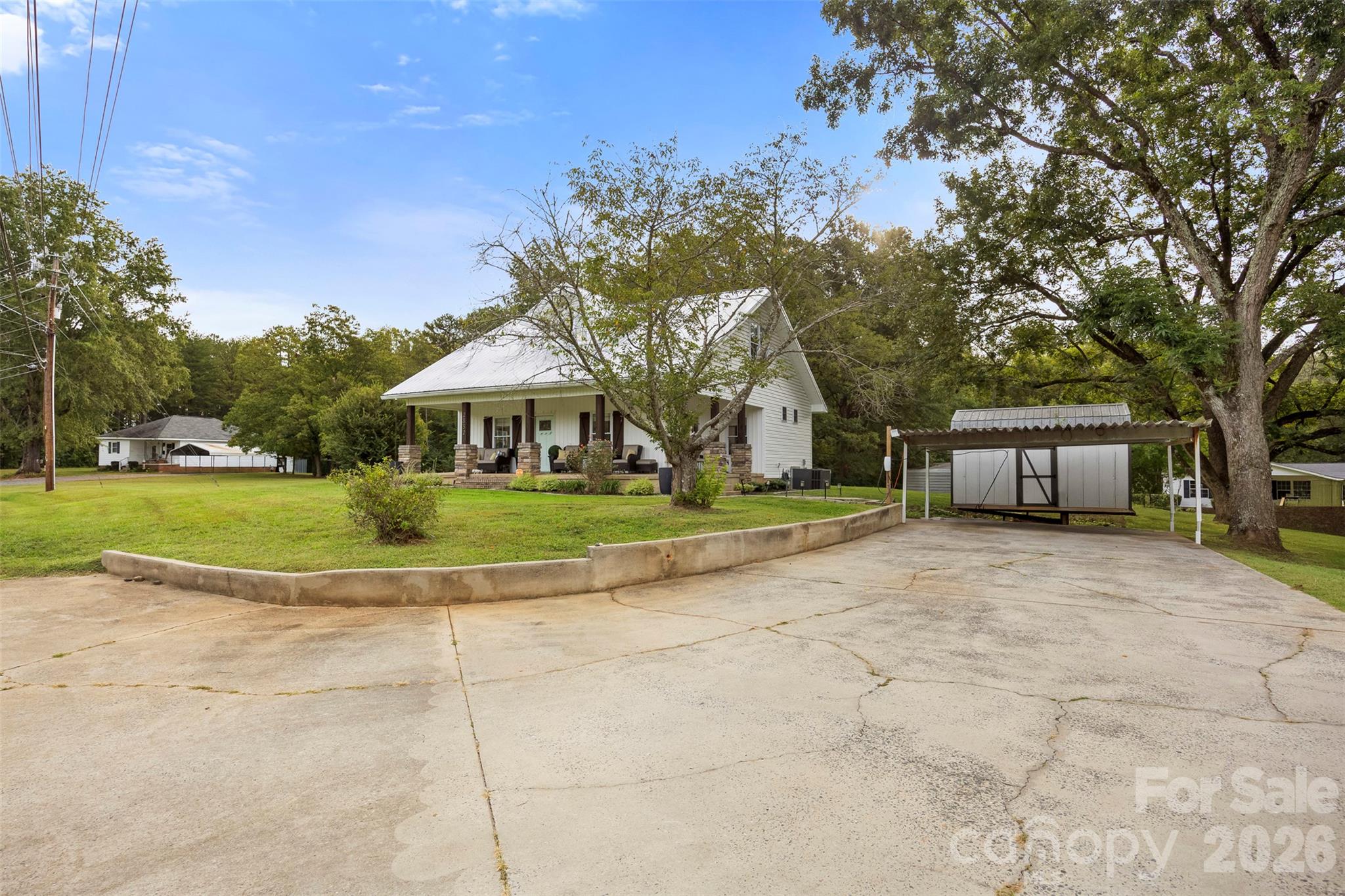 Single Family Residence at 2832 Beaty Road, Gastonia, photo 5 of 48
