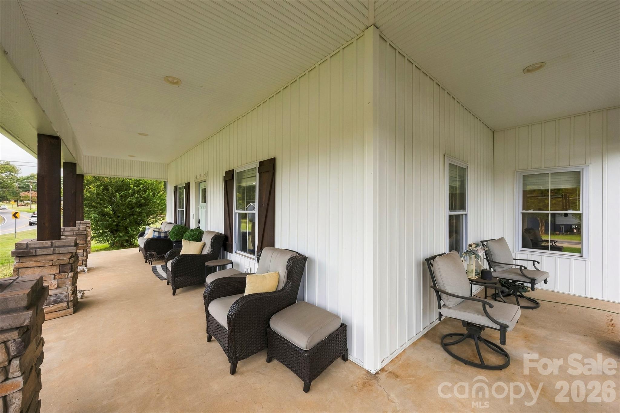 Wrap Around Porch - 2832 Beaty Road, Gastonia