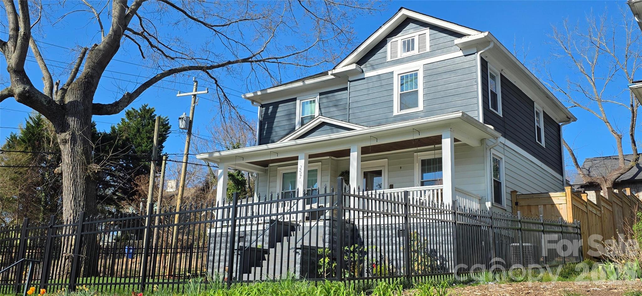 Single Family Residence at 257 S French Broad Avenue, Asheville, photo 2 of 47