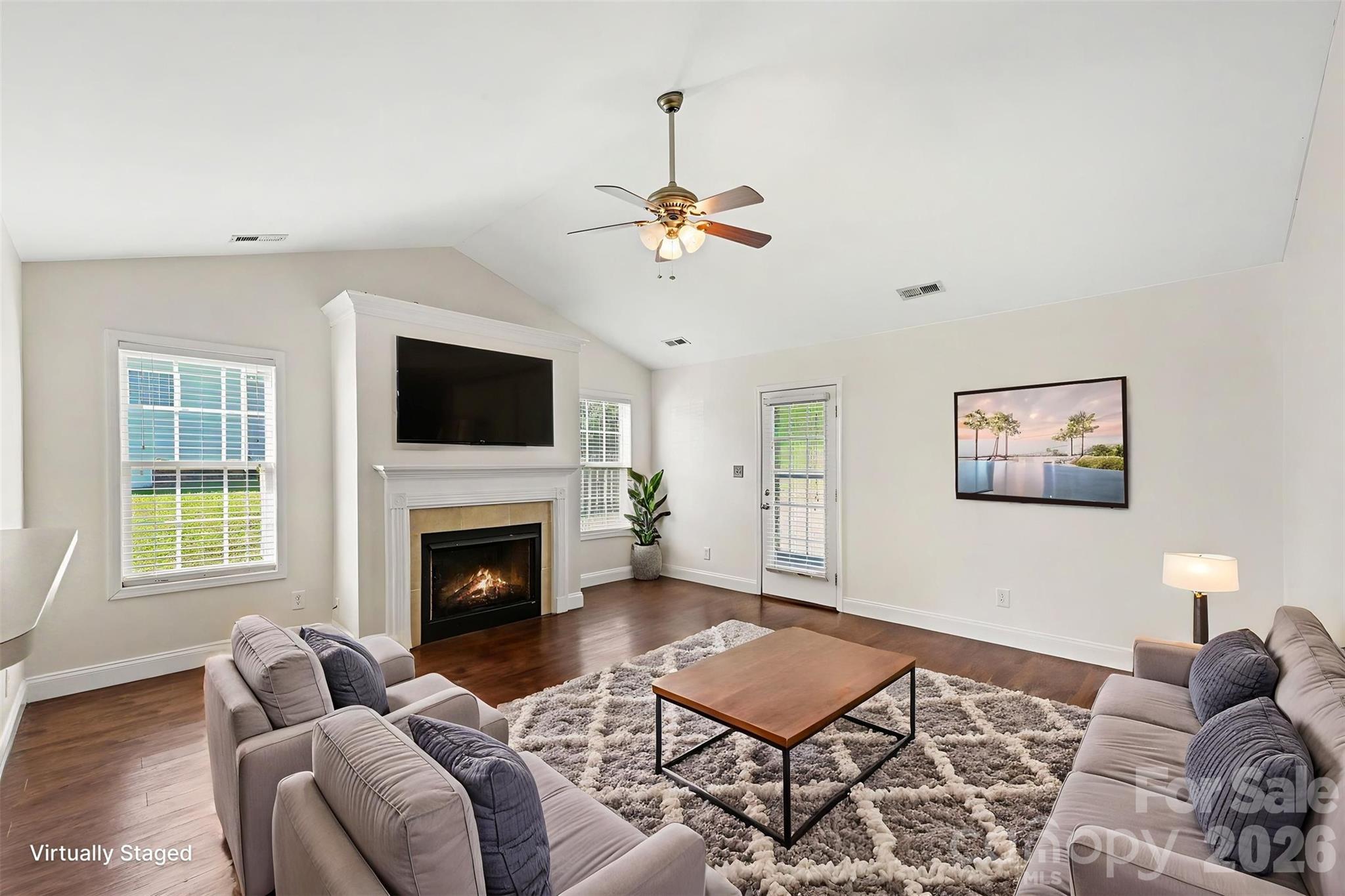 Single Family Residence at 225 Brooks Farm Drive, Rockwell, photo 5 of 29
