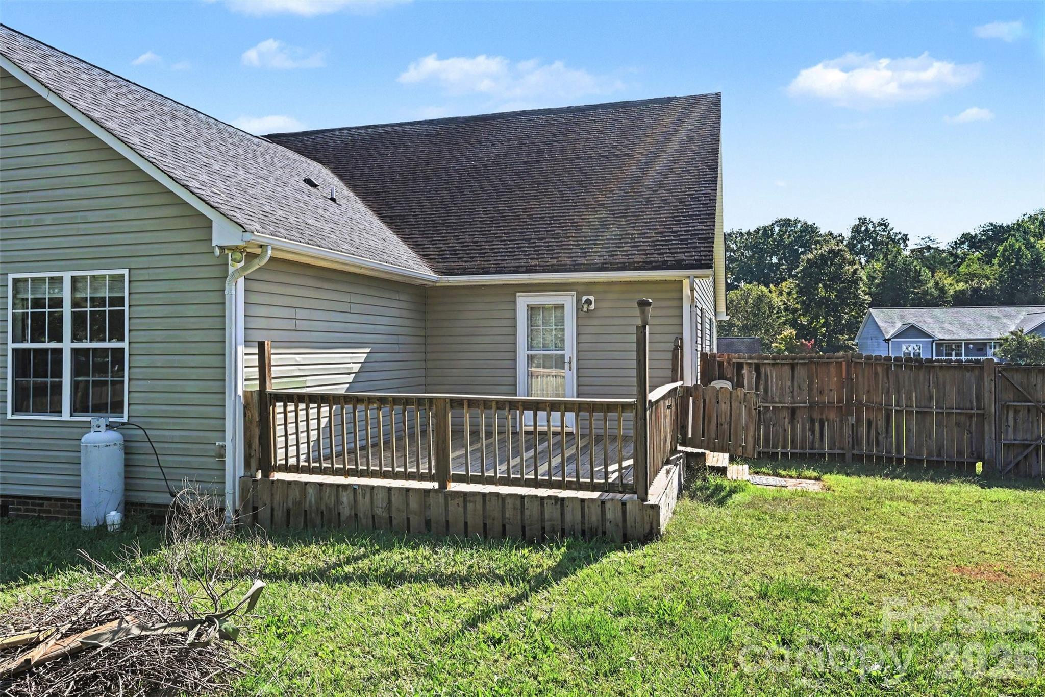 Single Family Residence at 225 Brooks Farm Drive, Rockwell, photo 25 of 29