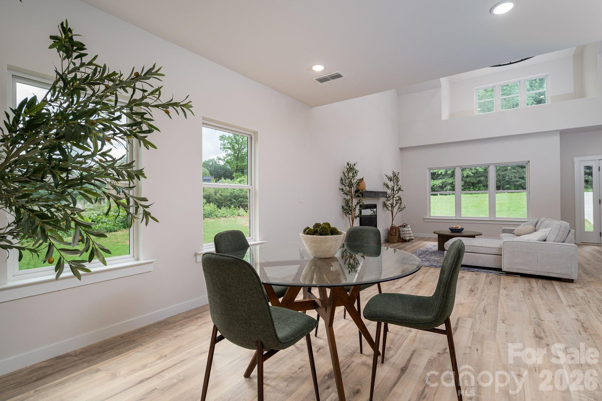 Single Family Residence at 1531 9th Street Lane NW, Hickory, photo 13 of 30