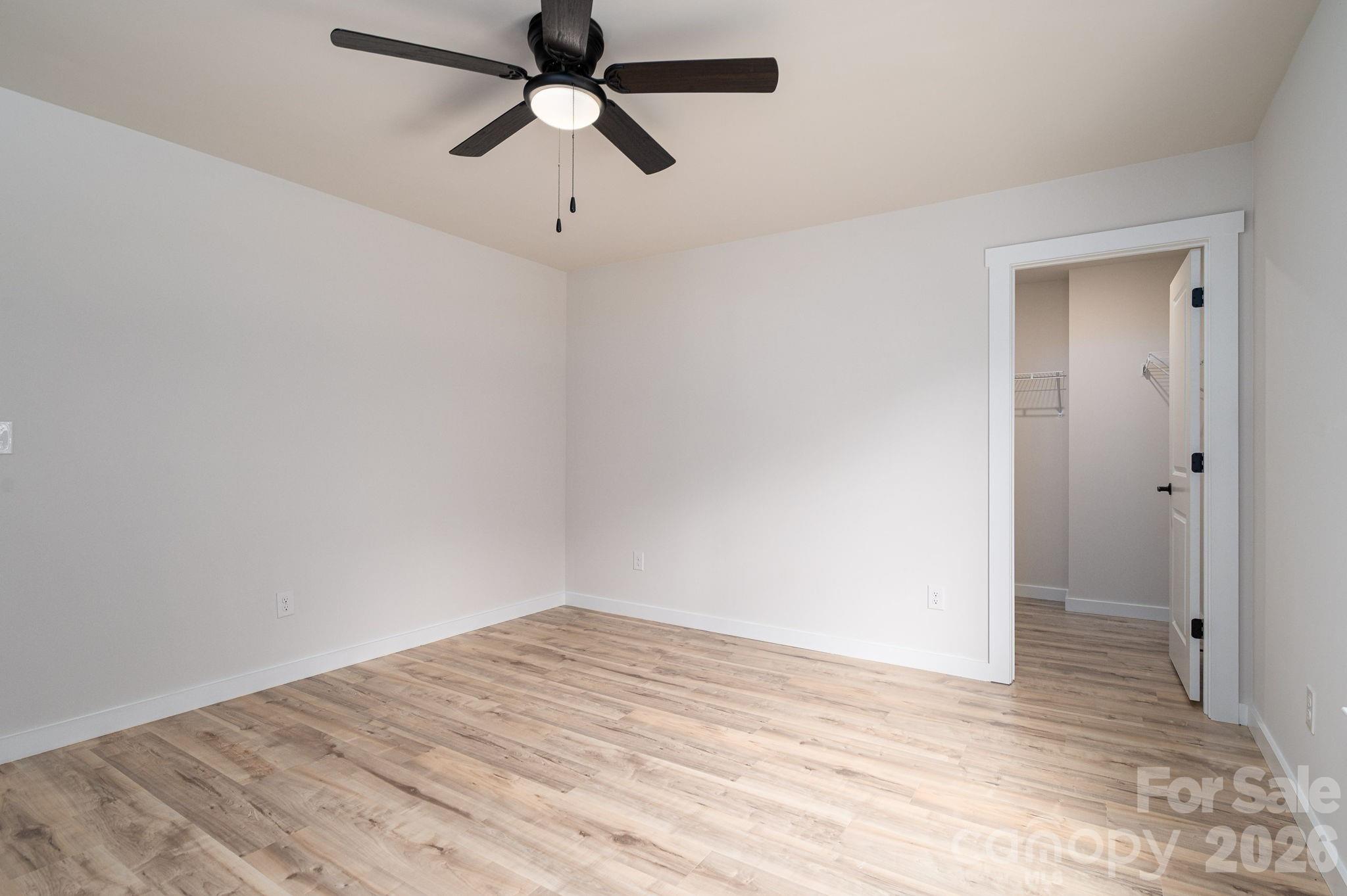 Single Family Residence at 1531 9th Street Lane NW, Hickory, photo 20 of 30