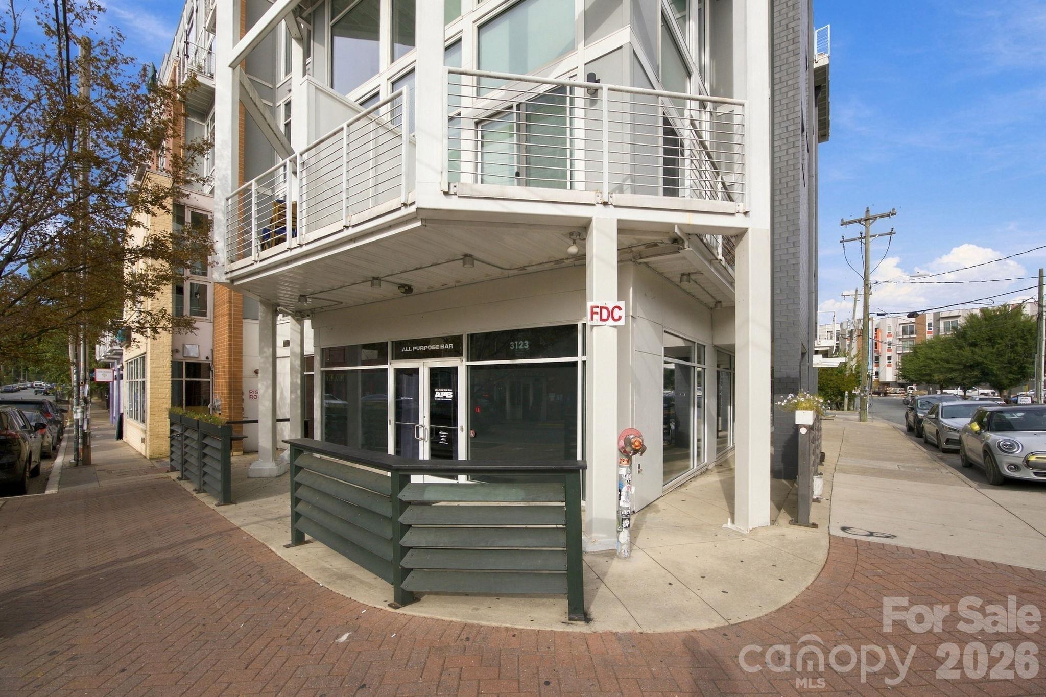 Condominium at 3123 Davidson Street, Charlotte, photo 3 of 43