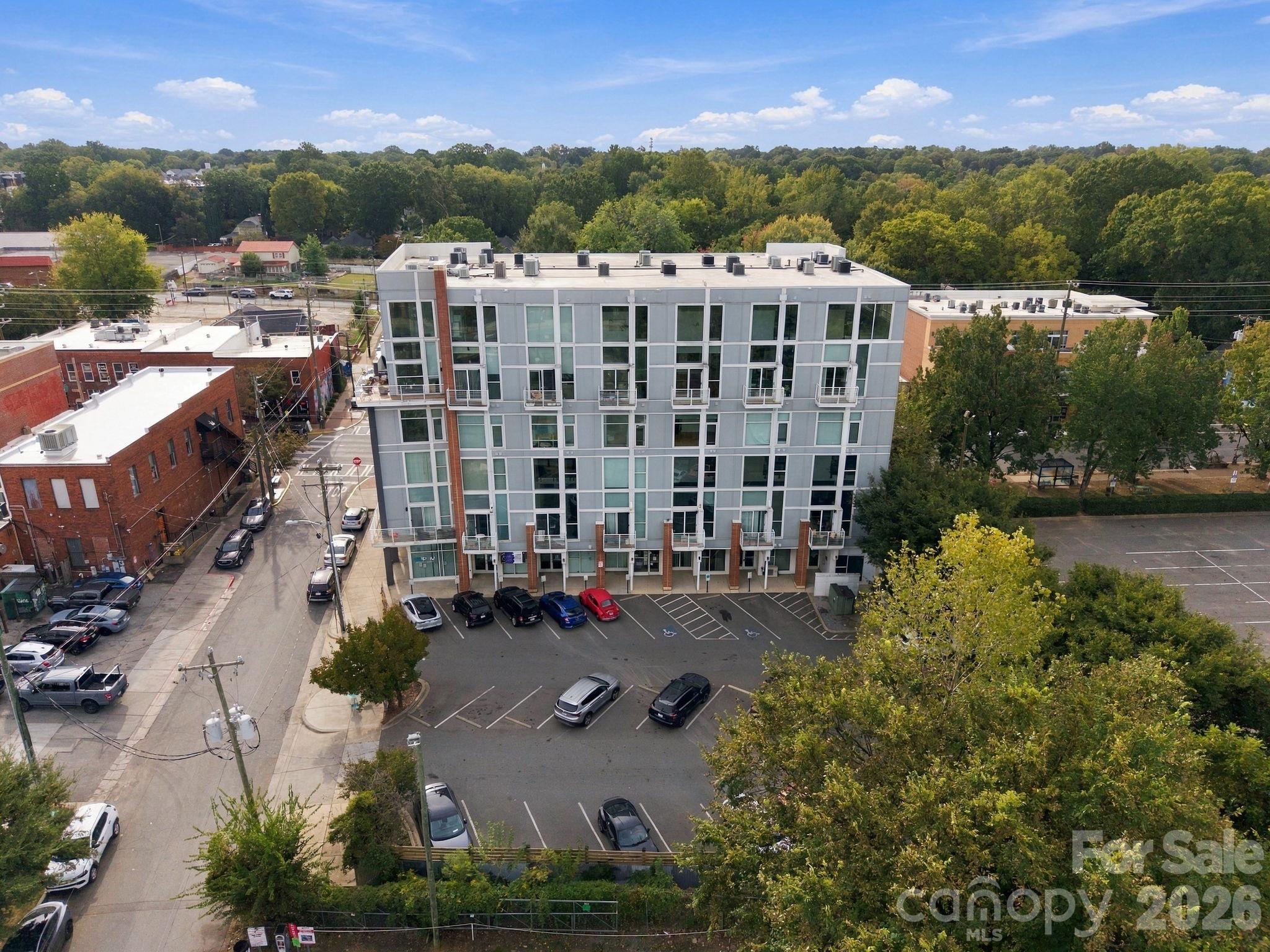 Condominium at 3123 Davidson Street, Charlotte, photo 35 of 43
