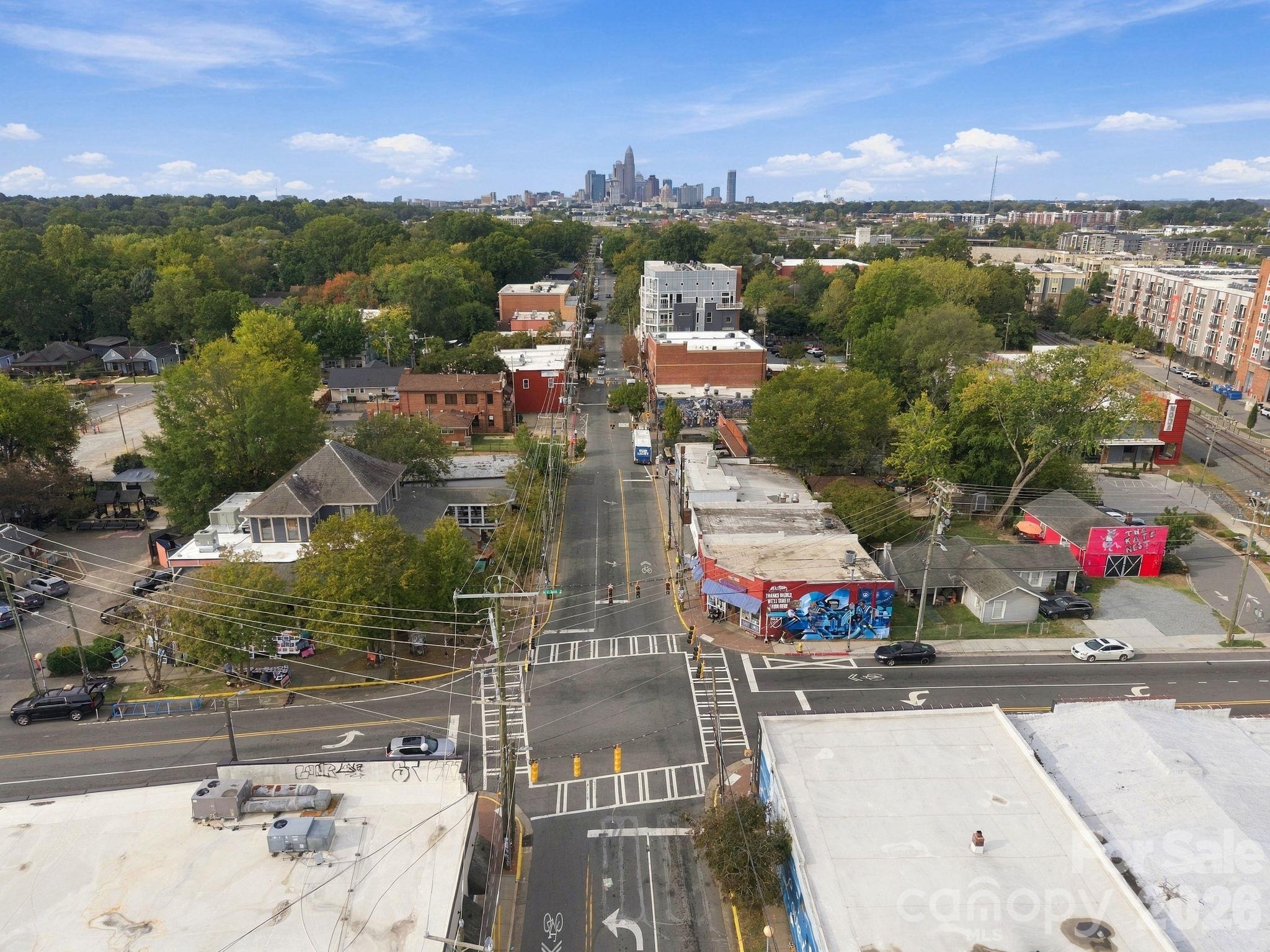 Condominium at 3123 Davidson Street, Charlotte, photo 42 of 43