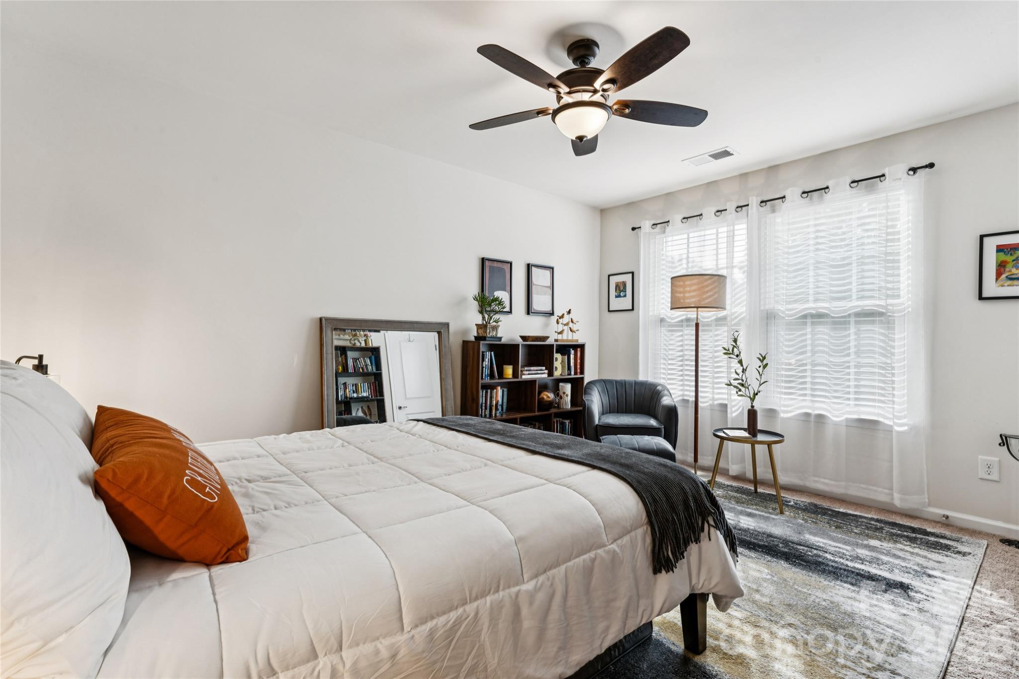 Secondary bedroom 2 - 9506 Birkwood Court, Charlotte