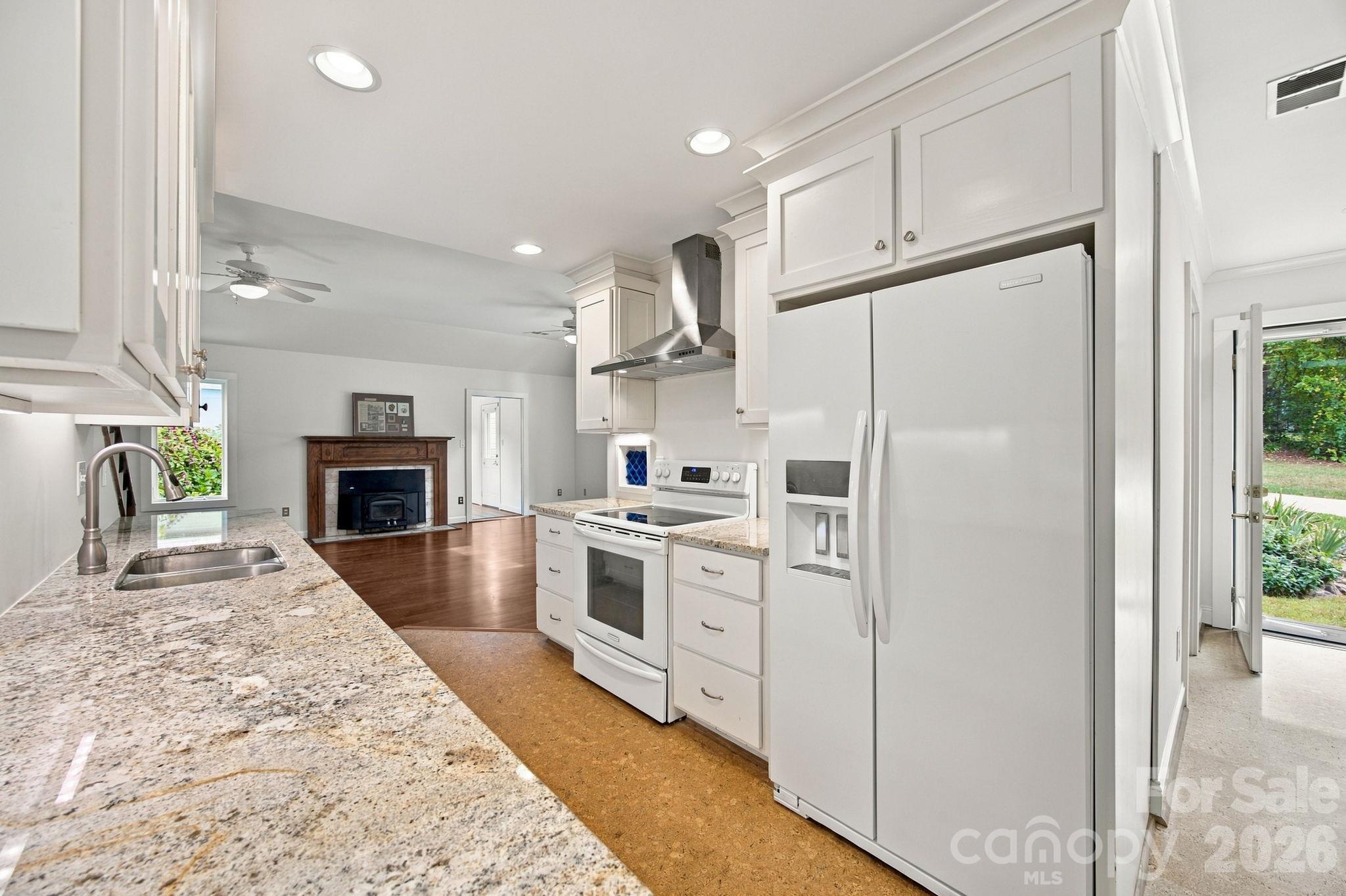 Single Family Residence at 4036 Will Proctor Street, Denver, photo 13 of 44