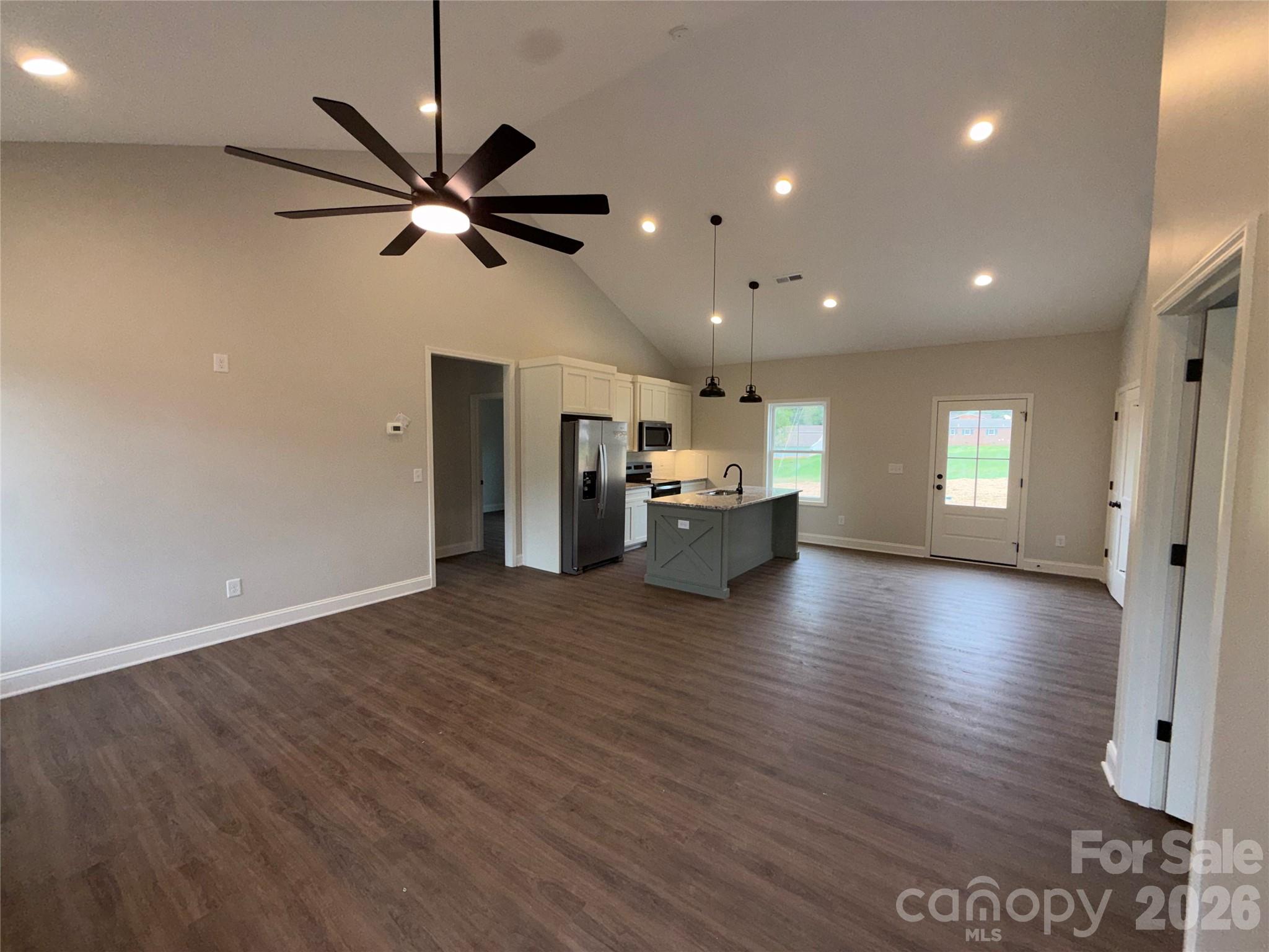 Single Family Residence at 5096 Bloomfield Estates SW, Granite Falls, photo 3 of 12