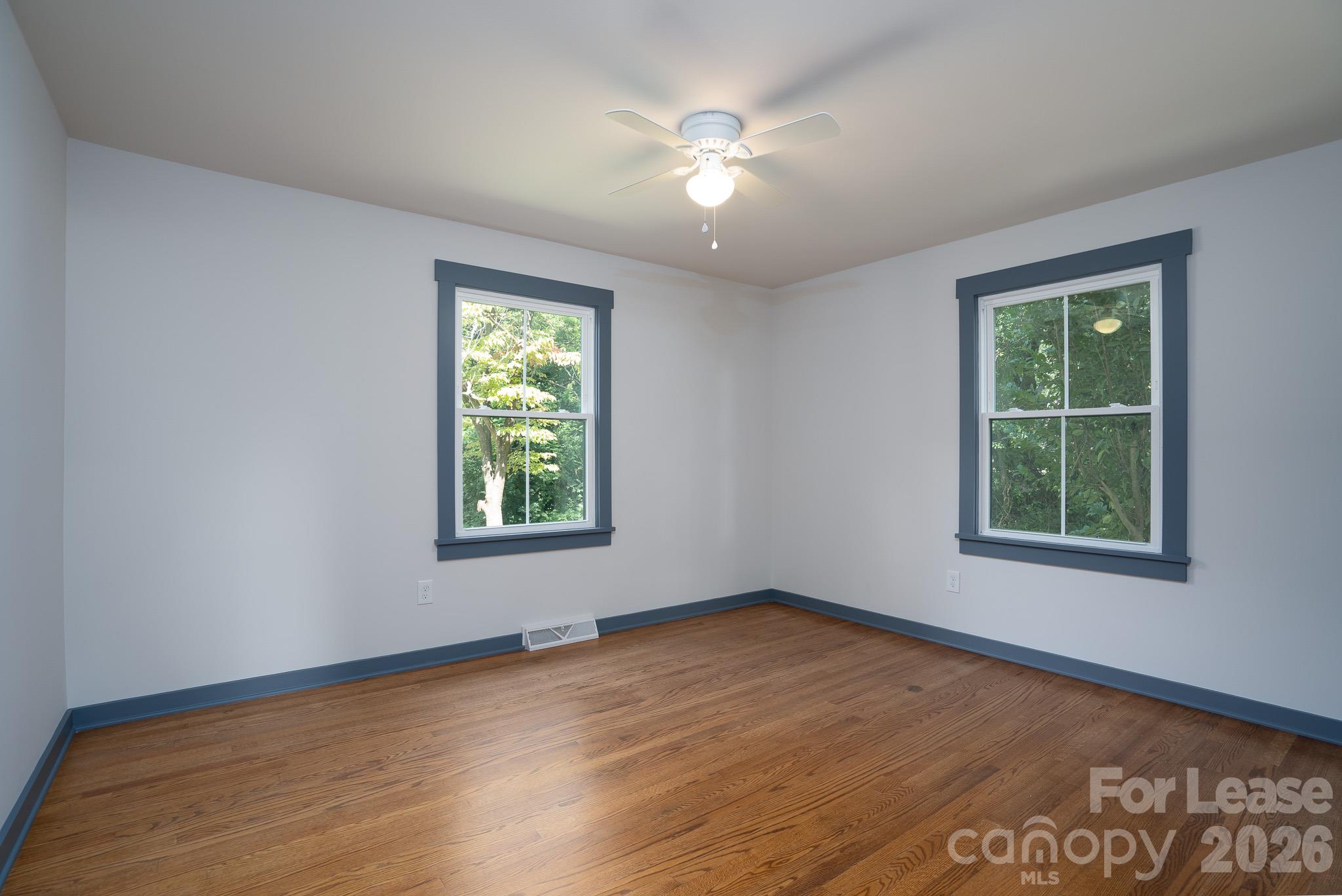 Single Family Residence at 14925 N Old Statesville Road, Huntersville, photo 2 of 30
