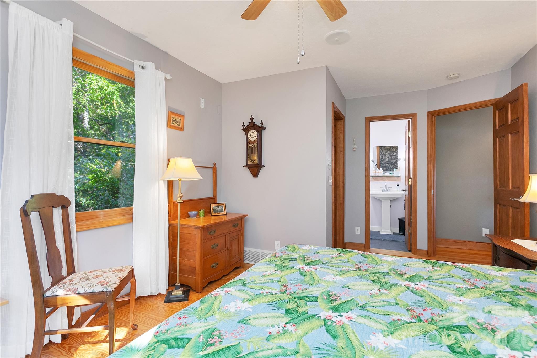Single Family Residence at 373 Lynn Crest Drive, Brevard, photo 28 of 48