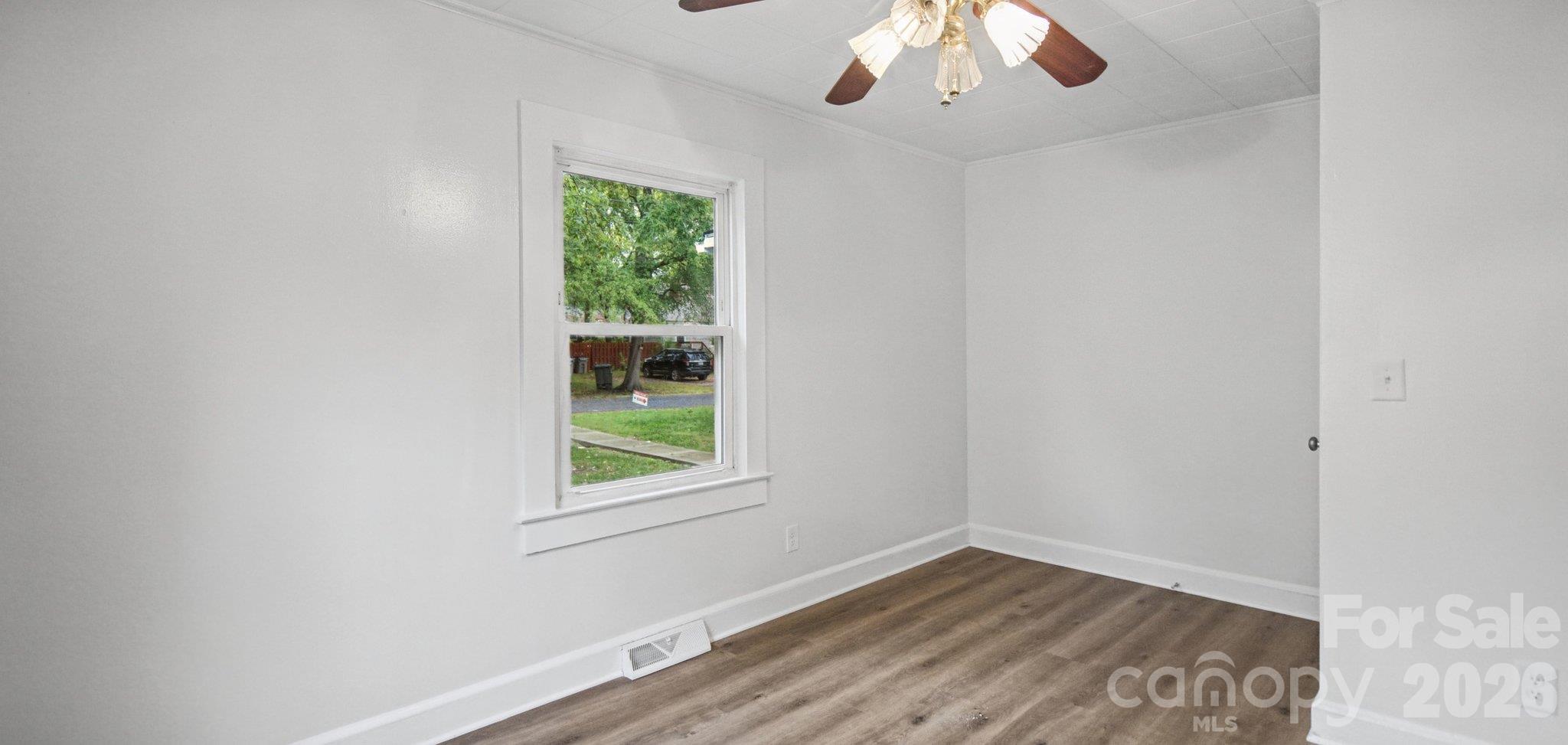 Single Family Residence at 1207 W 4th Avenue, Gastonia, photo 10 of 24