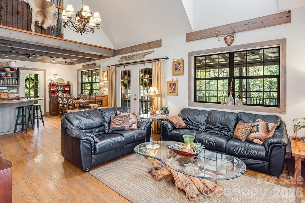 Single Family Residence at 111 Elkhound Road, Waynesville, photo 19 of 48