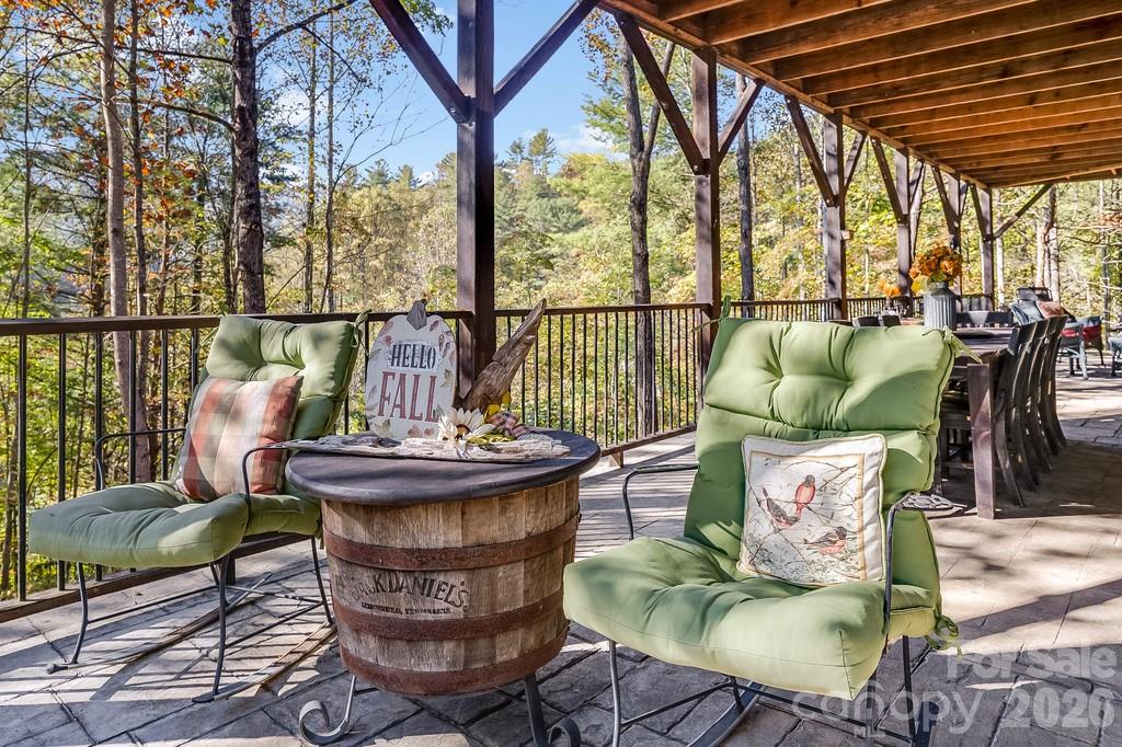 Pick your spot in the great outdoors!!! - 111 Elkhound Road, Waynesville