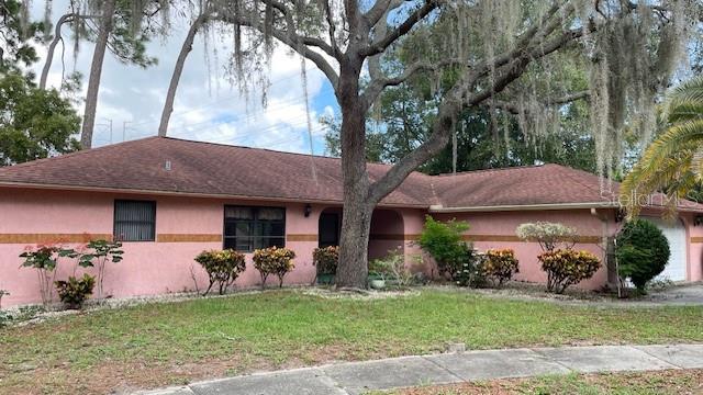 505 VILLAGE OAK DR