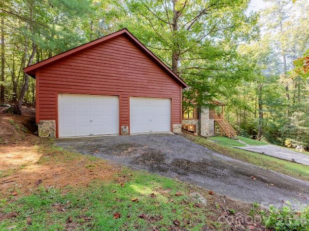 Single Family Residence at 1454 Ohennesy Lane, Lenoir, photo 12 of 46