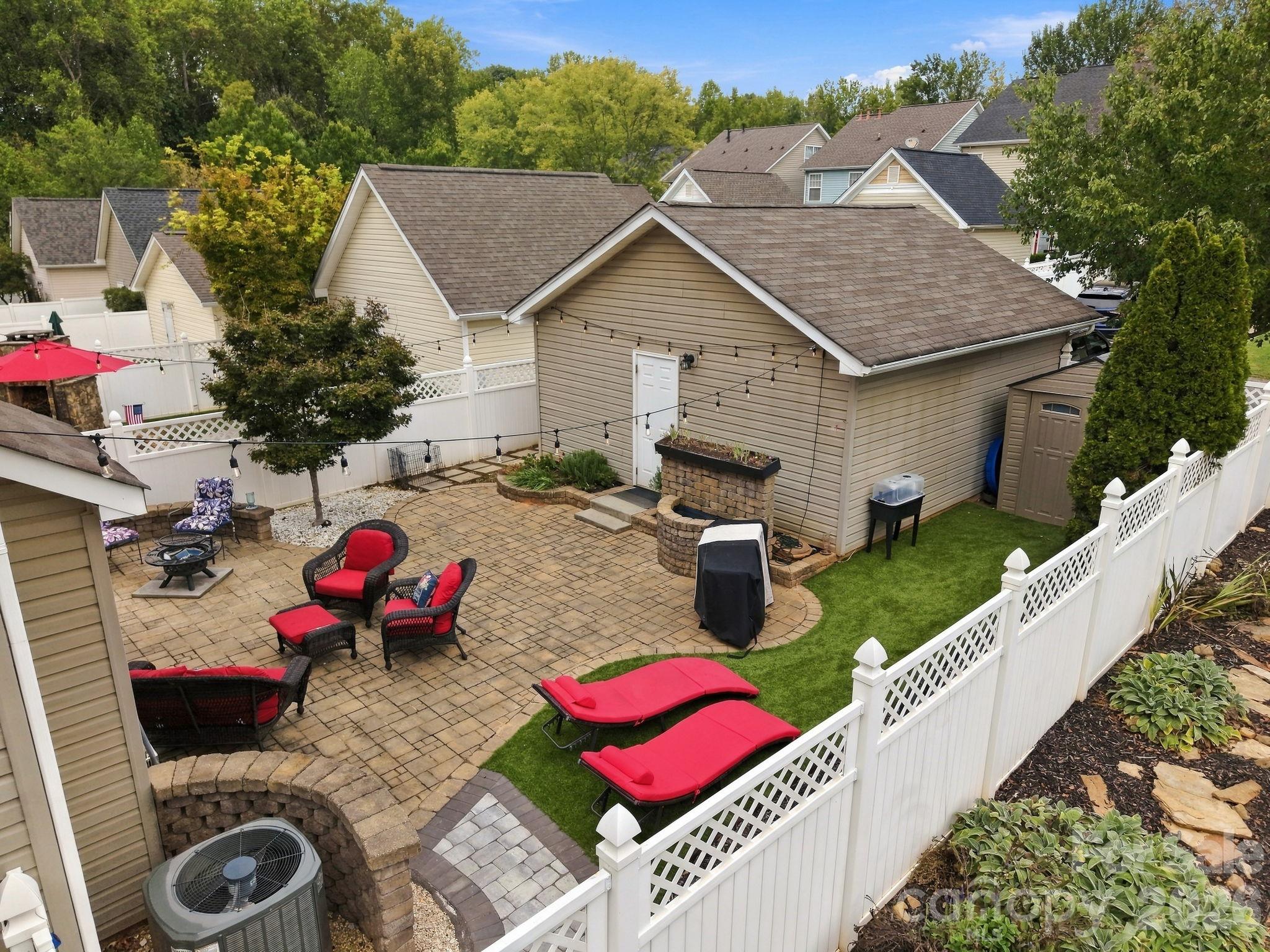 Single Family Residence at 10048 Switchyard Drive, Cornelius, photo 26 of 36