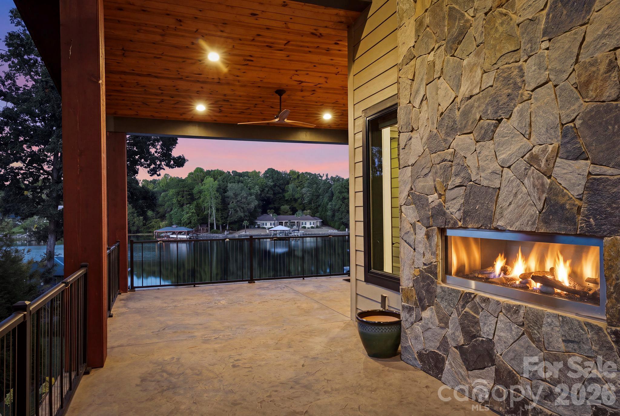Single Family Residence at 644 Normandy Road, Mooresville, photo 40 of 48