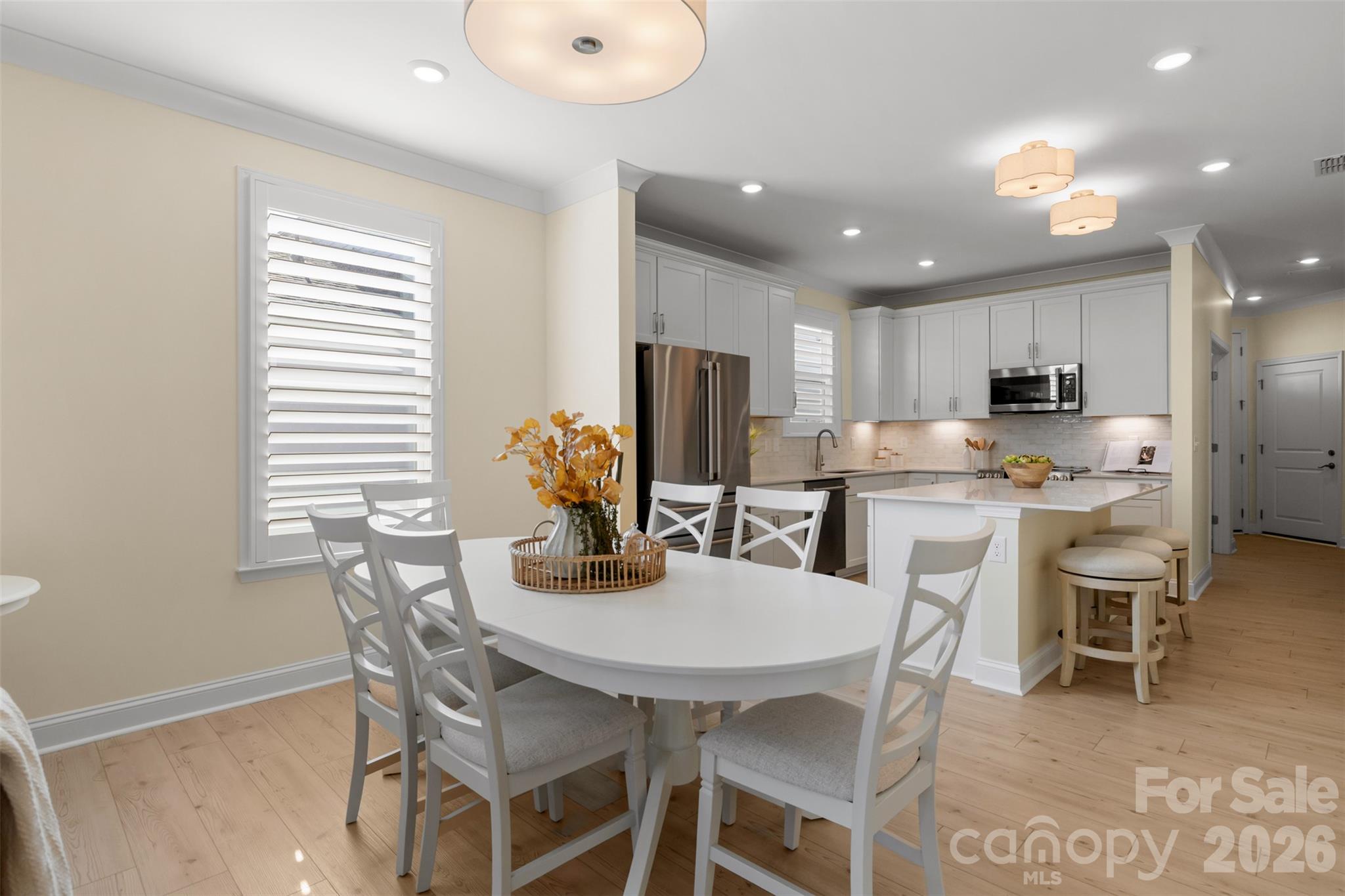 Single Family Residence at 2659 Headwind Court, Belmont, photo 9 of 47