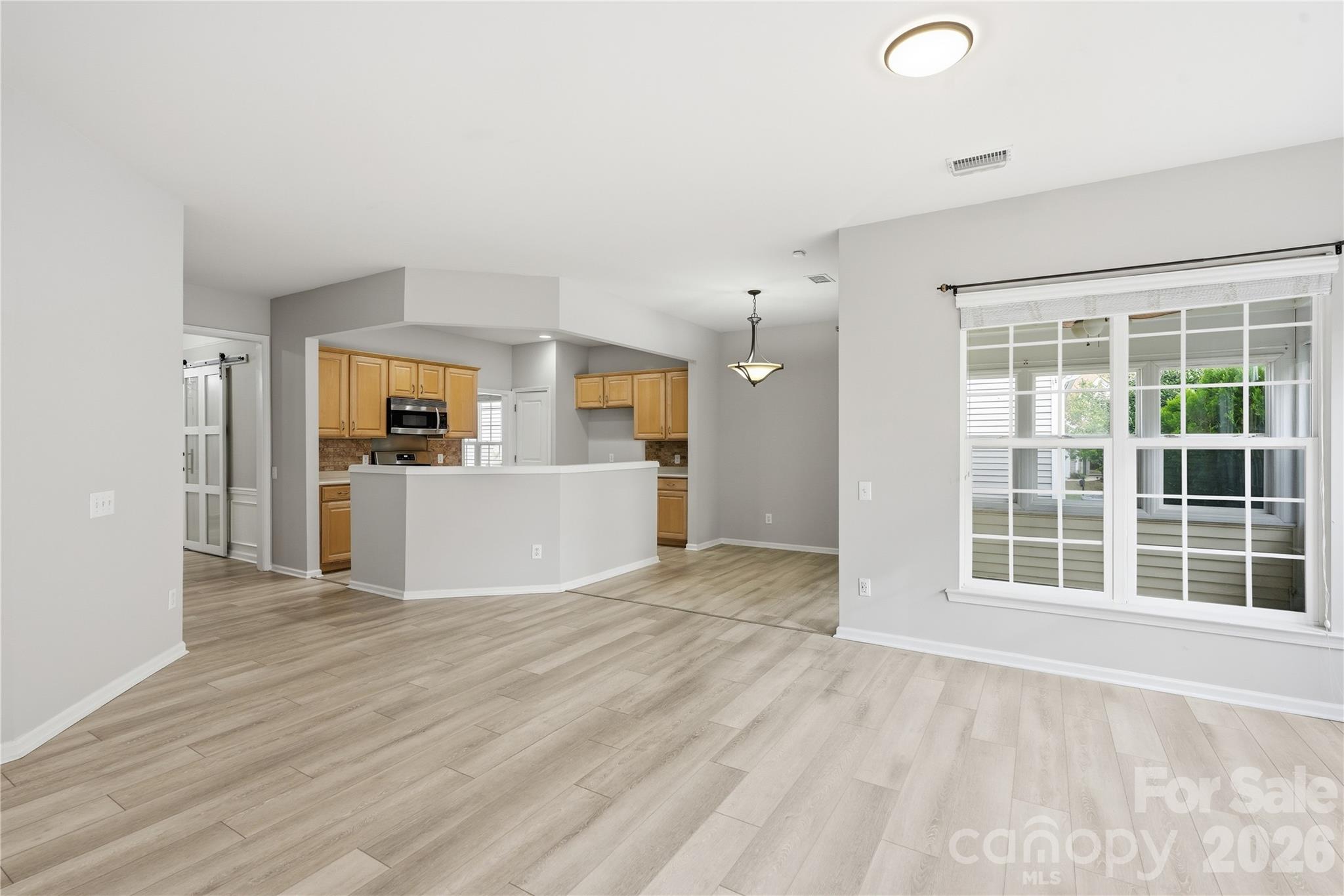 Single Family Residence at 12409 Bobhouse Drive, Charlotte, photo 35 of 43