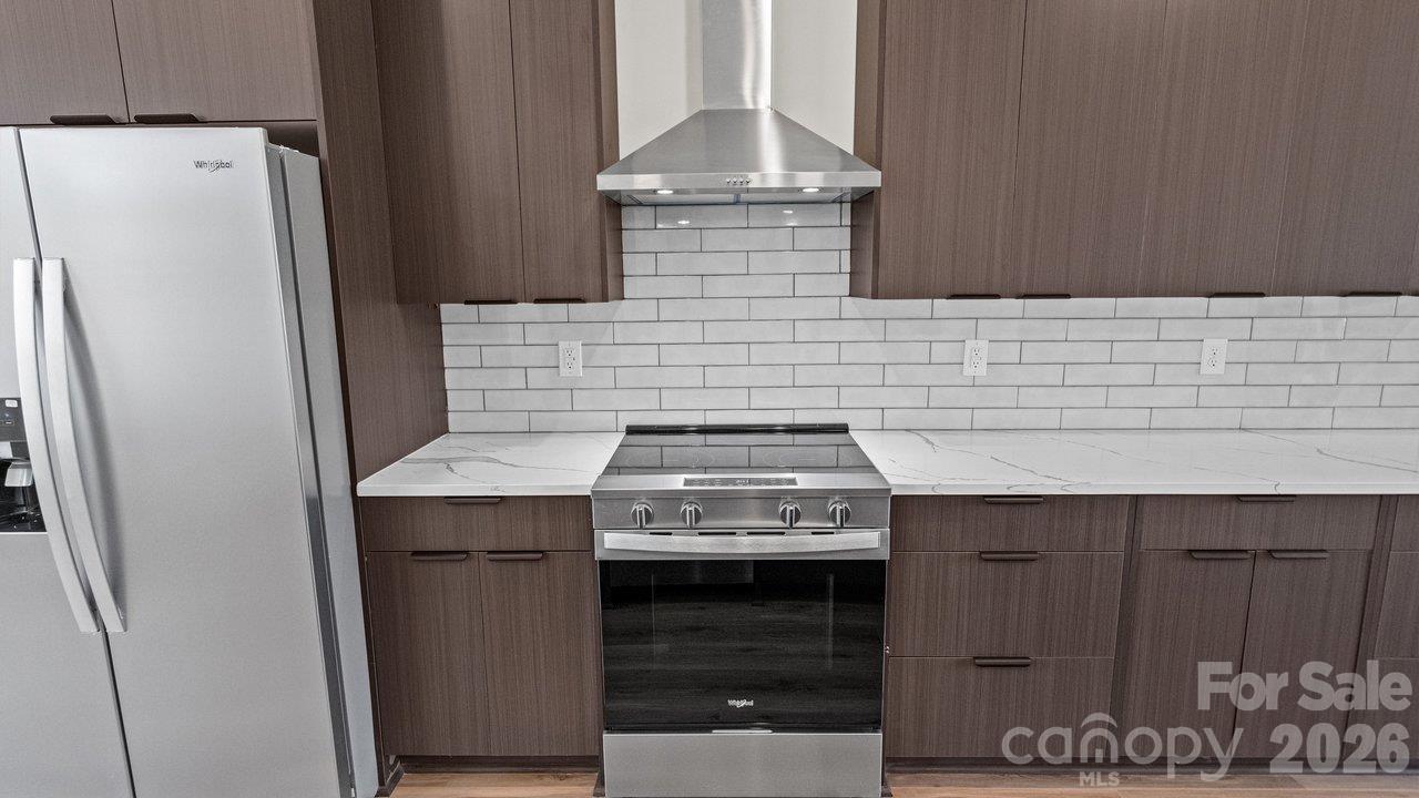 Townhouse at 2093 Custer Street, Charlotte, photo 15 of 38