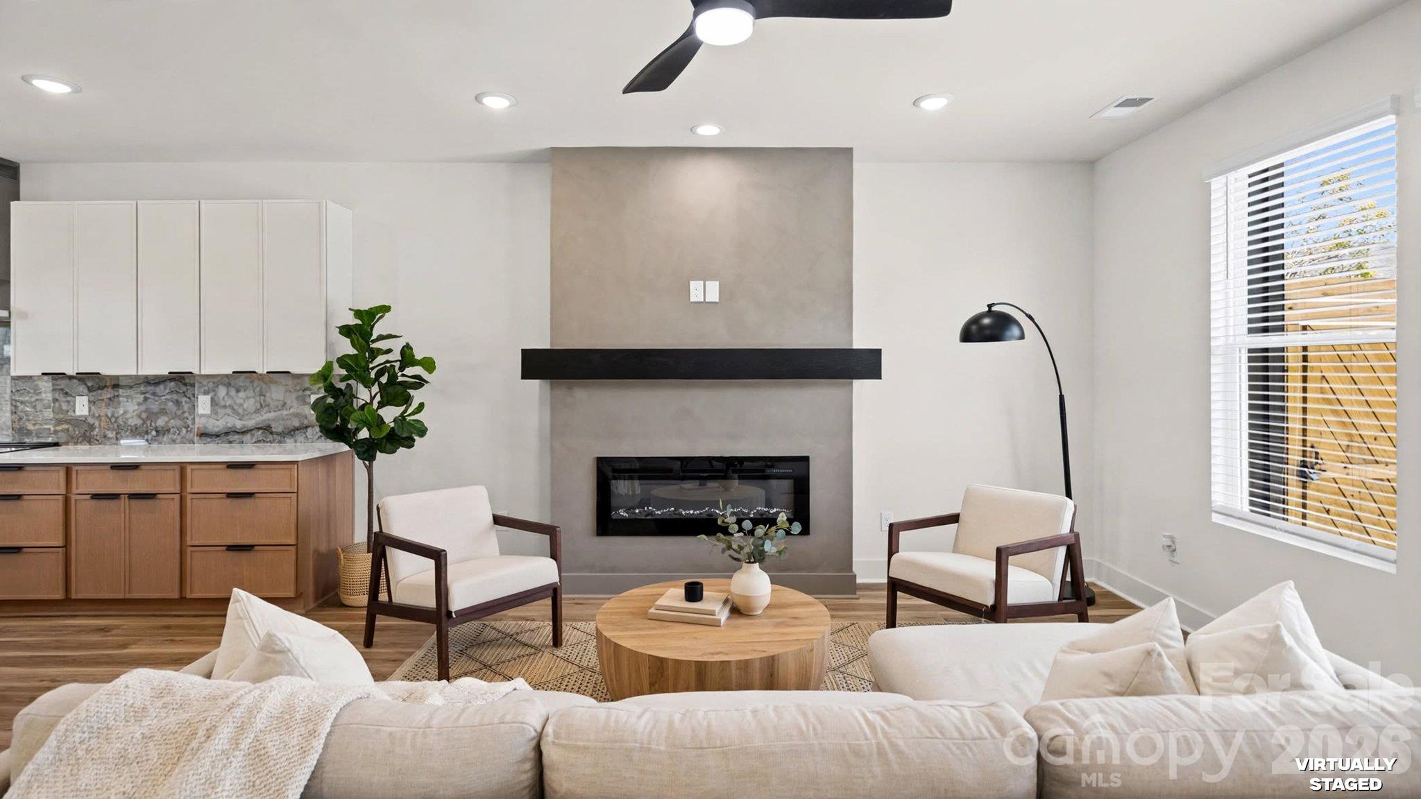 Townhouse at 2085 Custer Street, Charlotte, photo 5 of 39