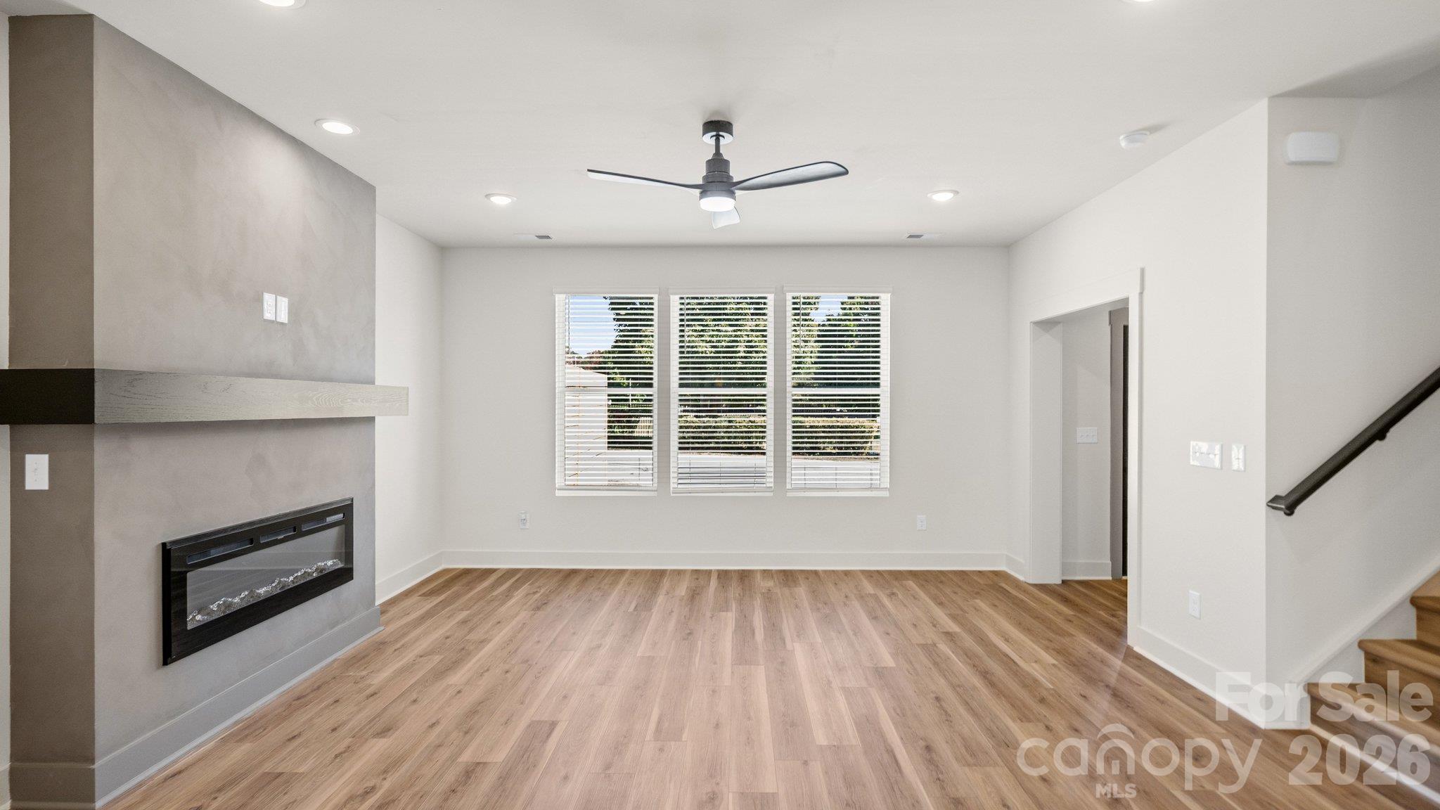 Townhouse at 2085 Custer Street, Charlotte, photo 7 of 39