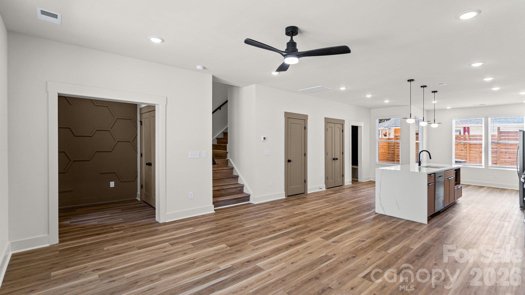 Townhouse at 2085 Custer Street, Charlotte, photo 8 of 39