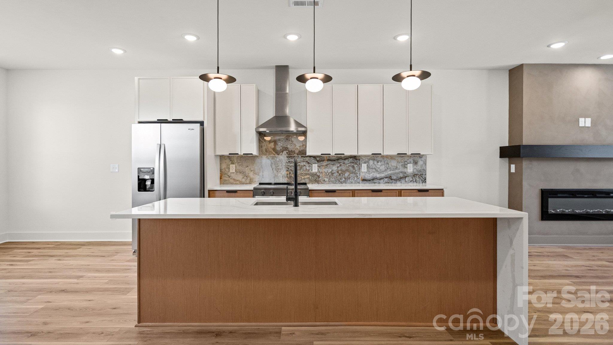 Townhouse at 2085 Custer Street, Charlotte, photo 12 of 39