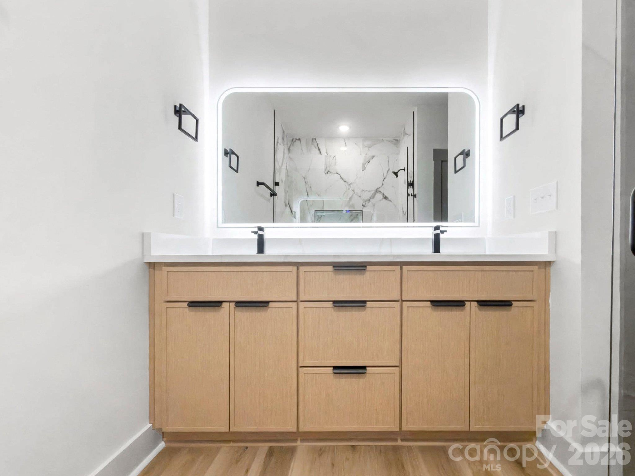 Townhouse at 2085 Custer Street, Charlotte, photo 27 of 39