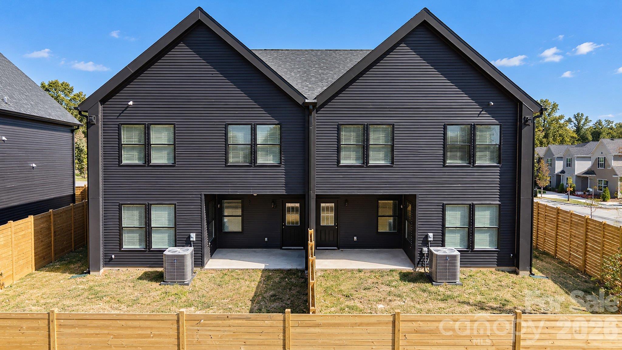 Townhouse at 2085 Custer Street, Charlotte, photo 38 of 39